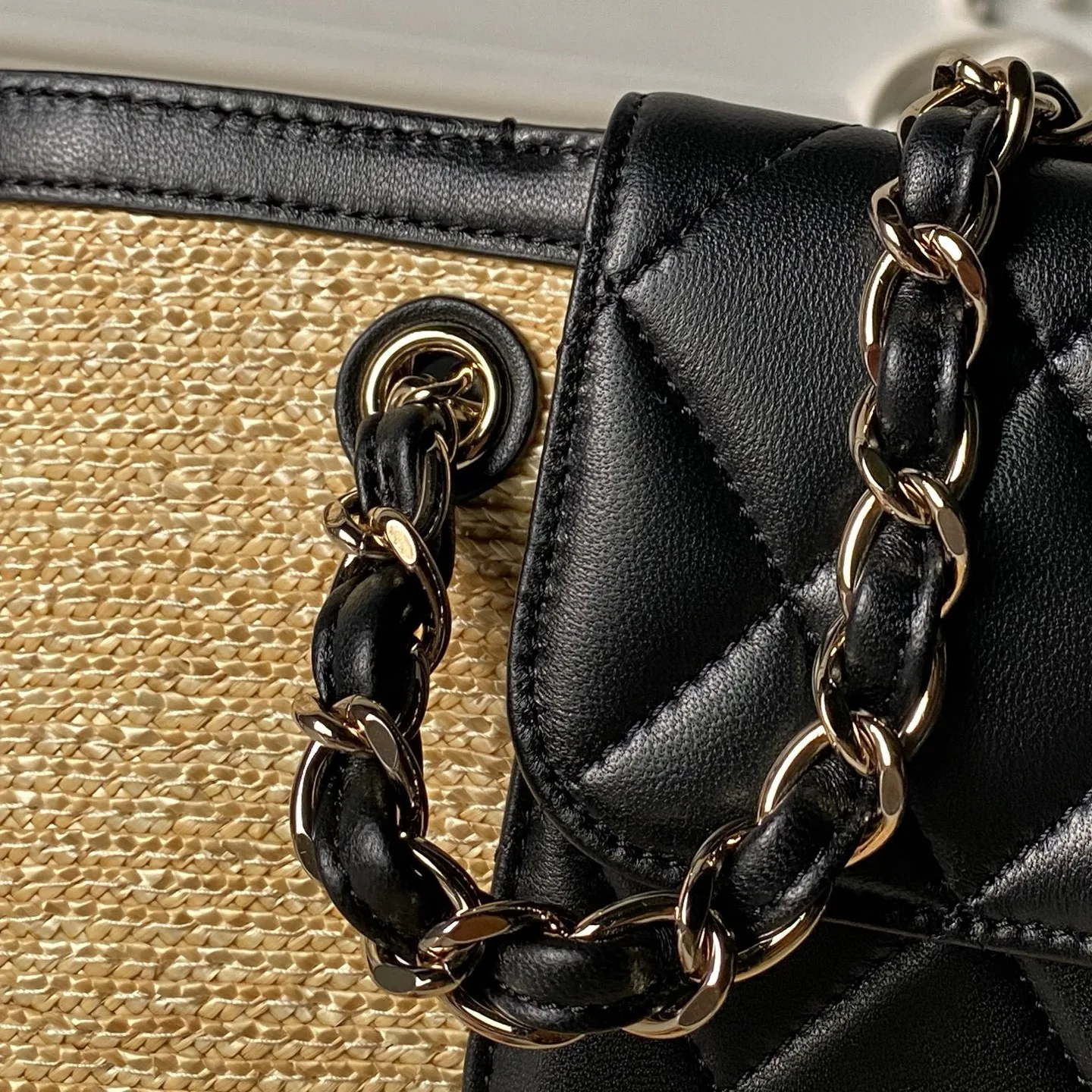 Классические Сумки Женские Chanel 18207948