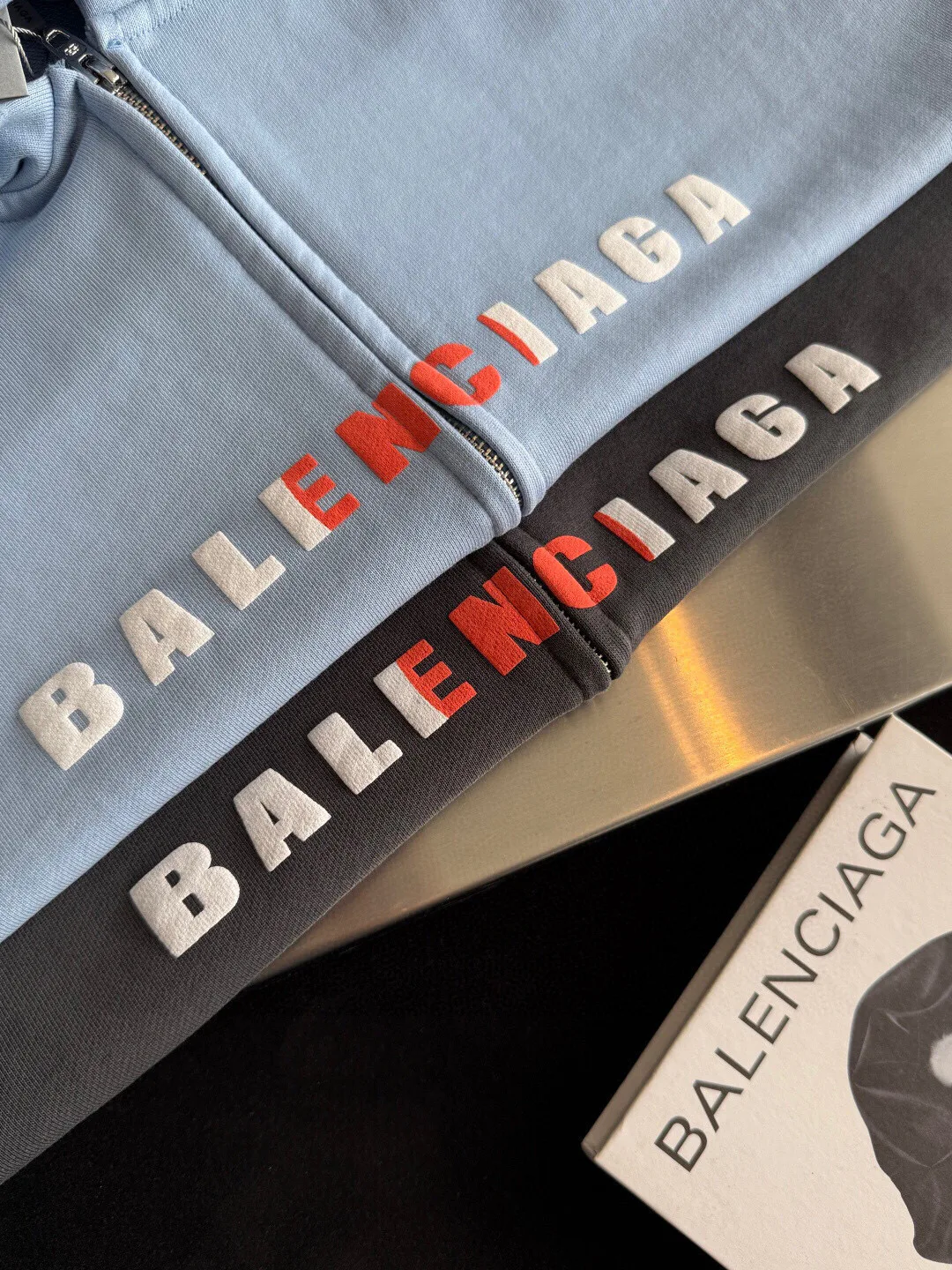 Свитшоты И Худи Женские Balenciaga 5593420