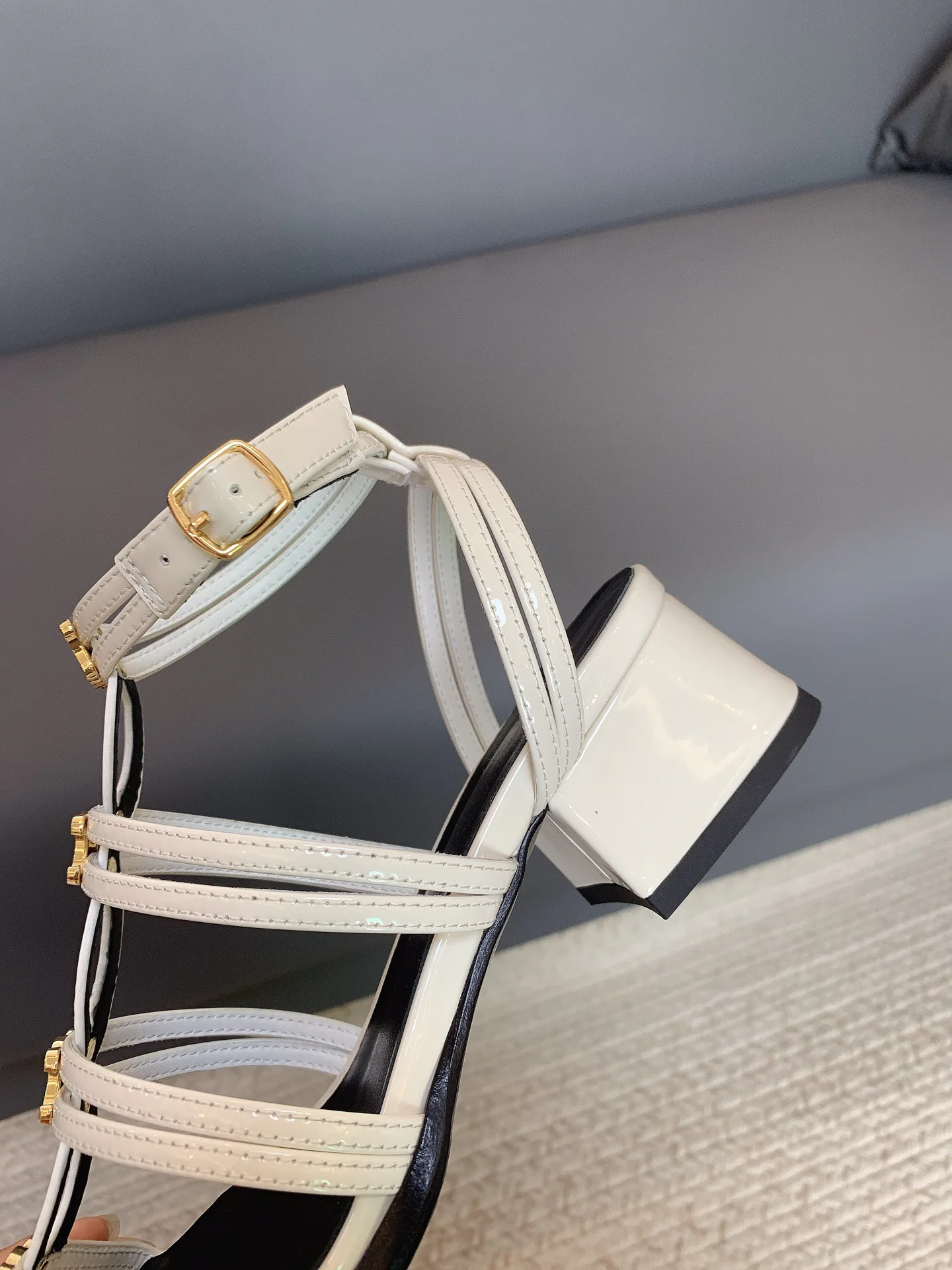 Босоножки Женские Celine 17656597