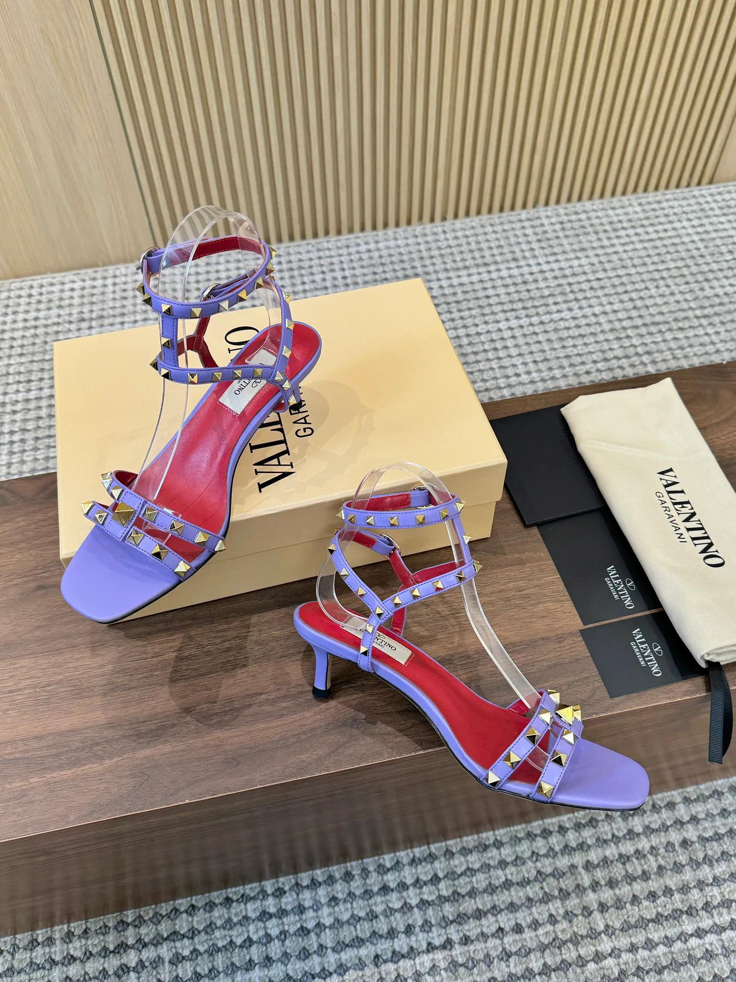 Босоножки Женские Valentino 17411462