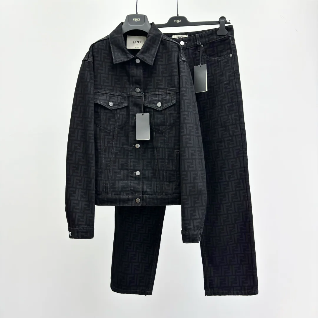 Куртки И Пуховики Мужские Fendi 390063