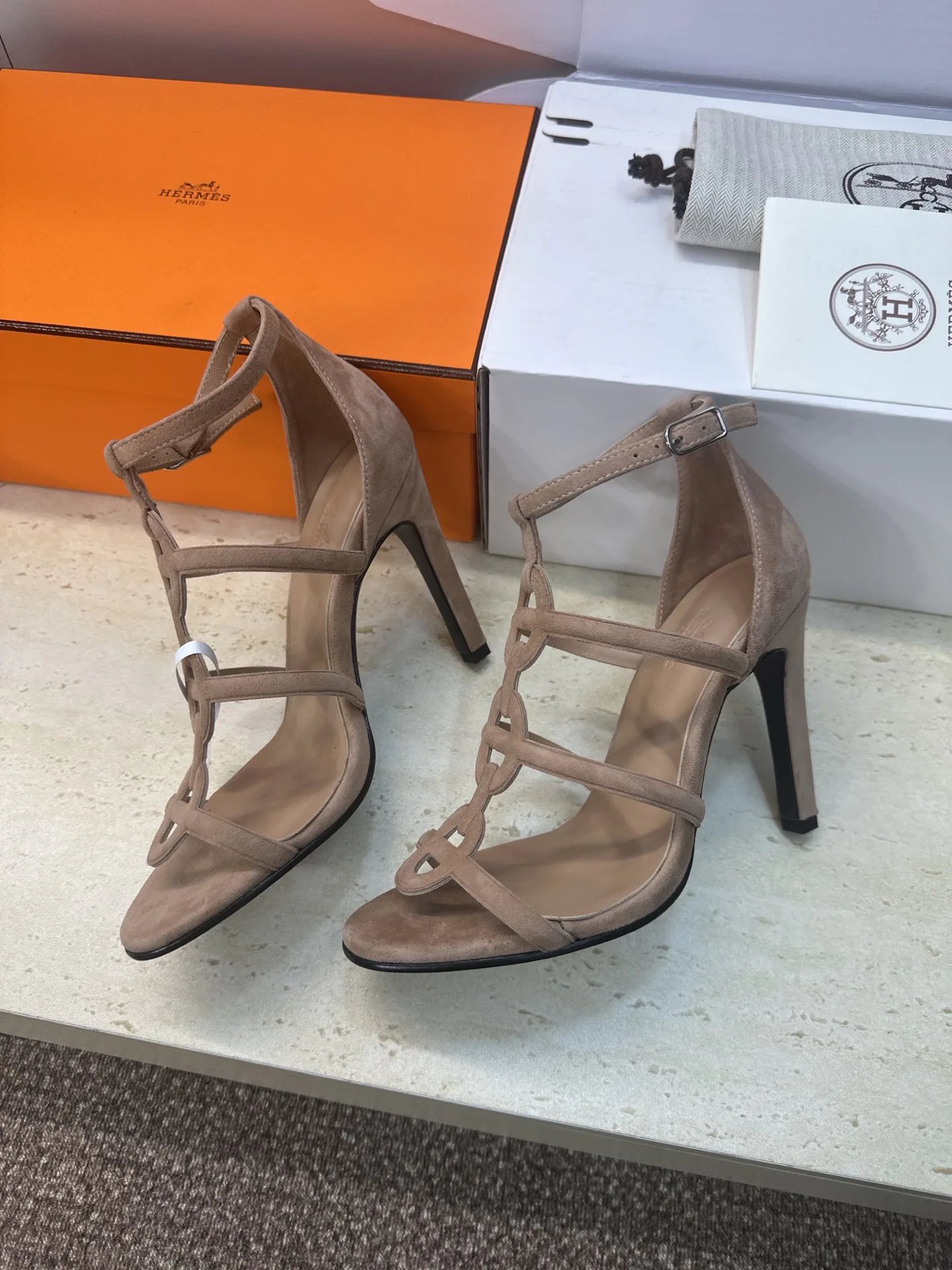 Босоножки Женские Hermes 11465219