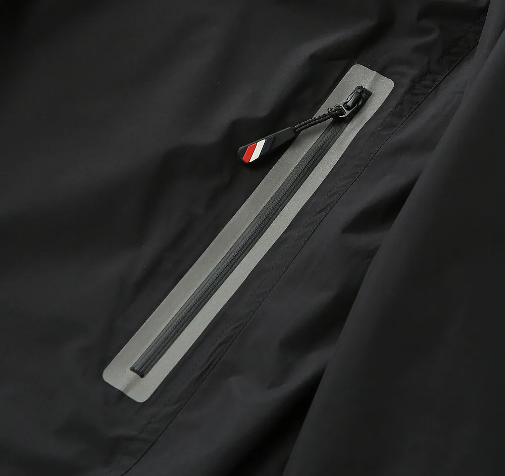 Куртки И Пуховики Мужские Moncler 11602511