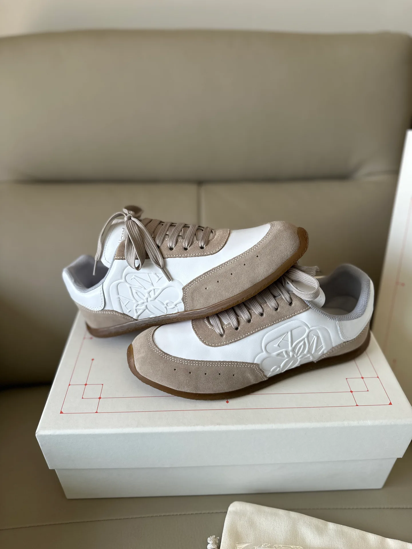 Кроссовки Женские Alexander Mcqueen 1848579