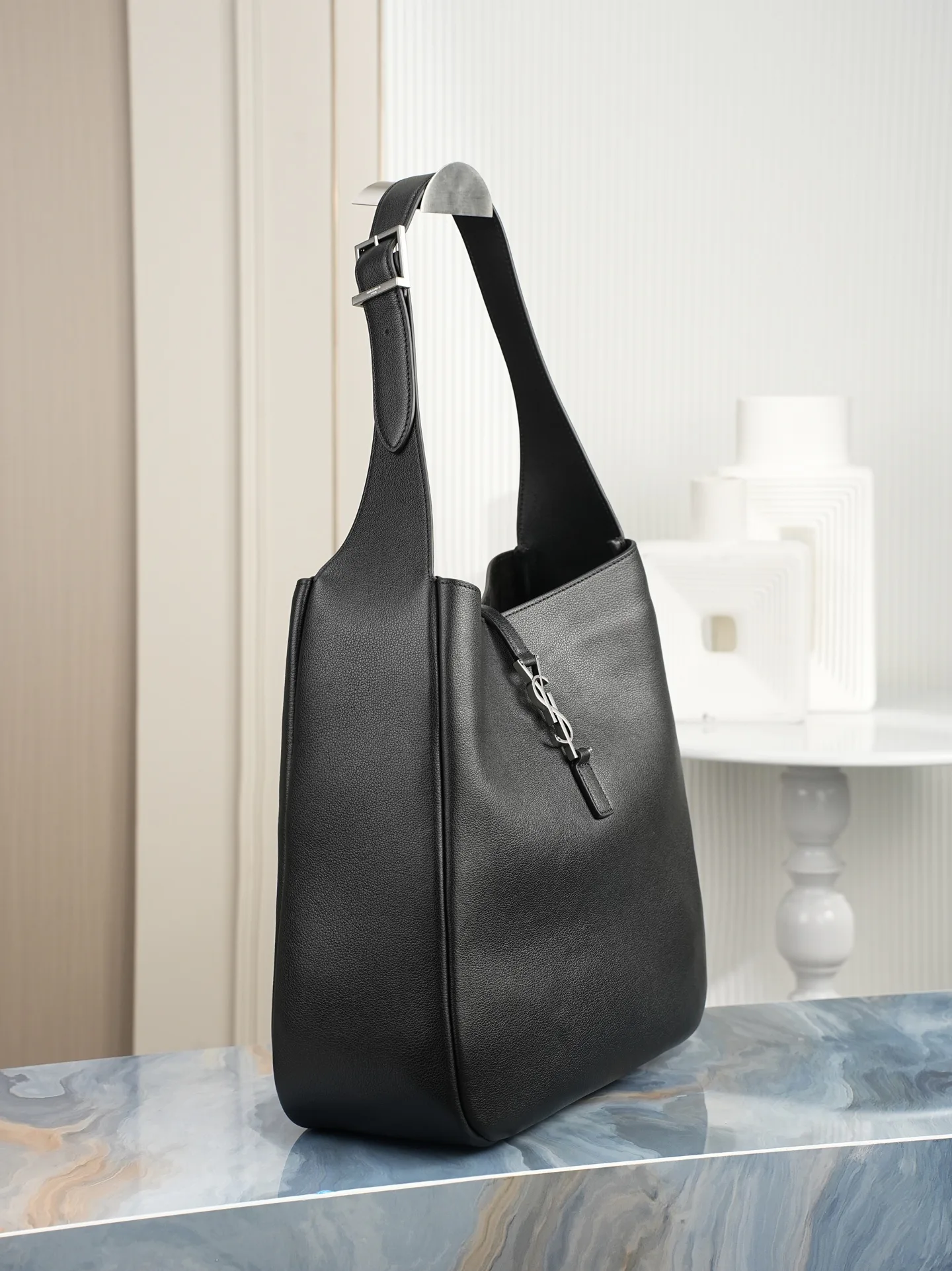 Классические Сумки Женские Saint Laurent 18004333