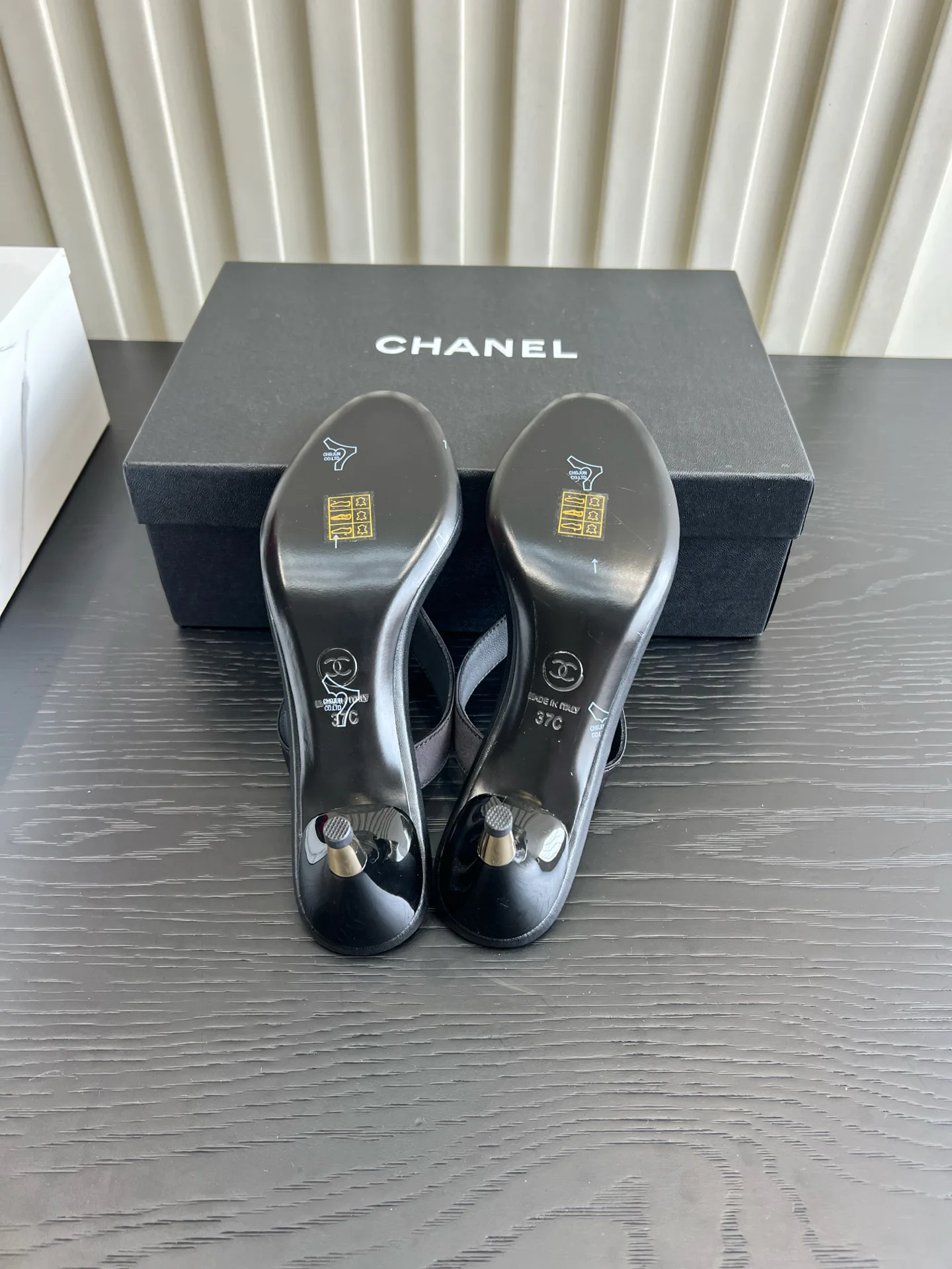 Босоножки Женские Chanel 16954169