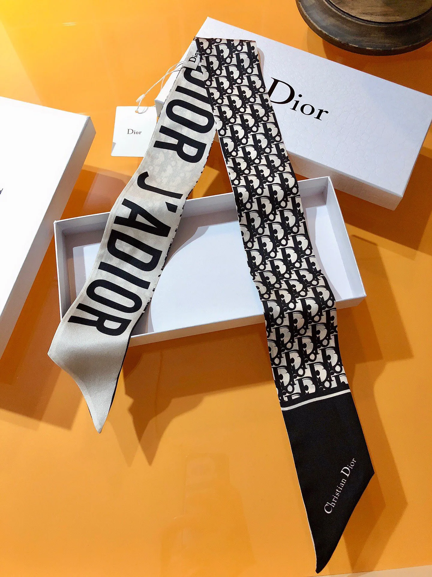 Платки Christian Dior 11882959