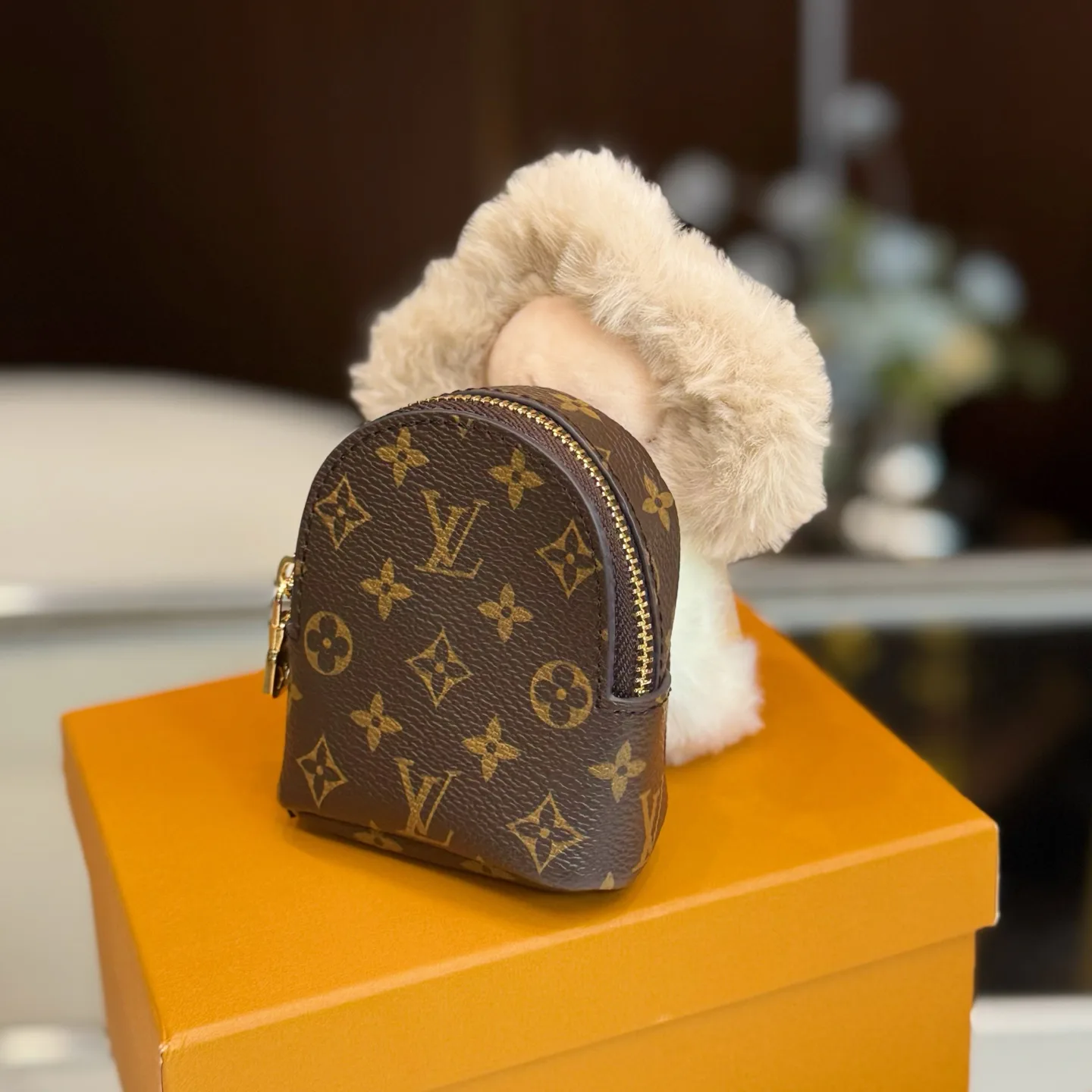 Ключницы Louis Vuitton 17886406