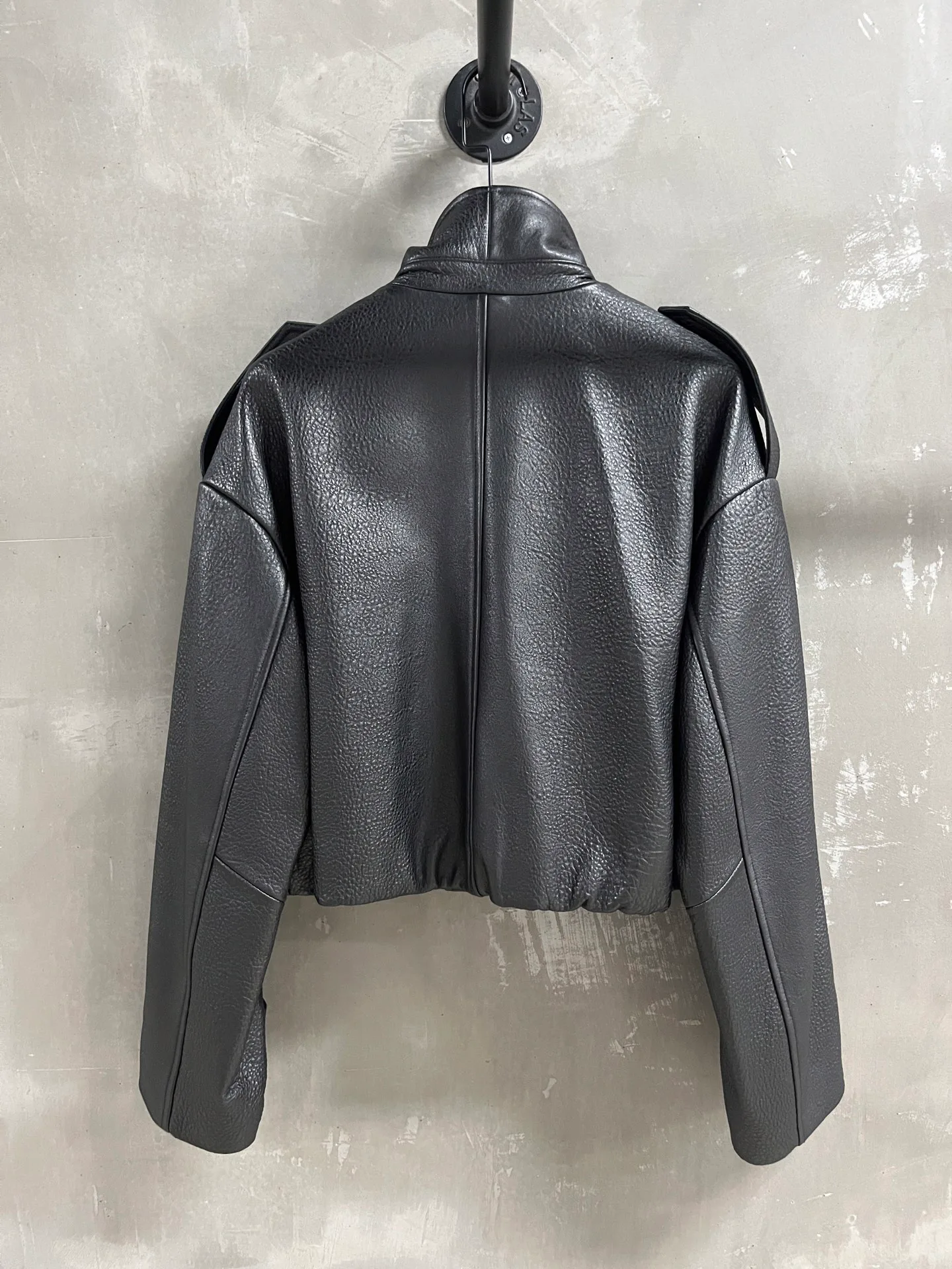 Кожаные Куртки И Дублёнки Женские Saint Laurent 18417980