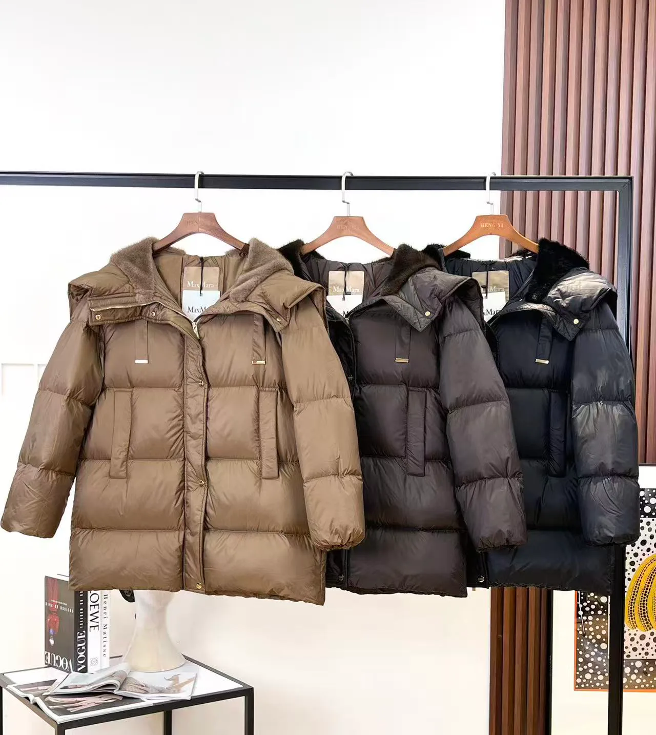 Куртки И Пуховики Женские Max Mara 18274222