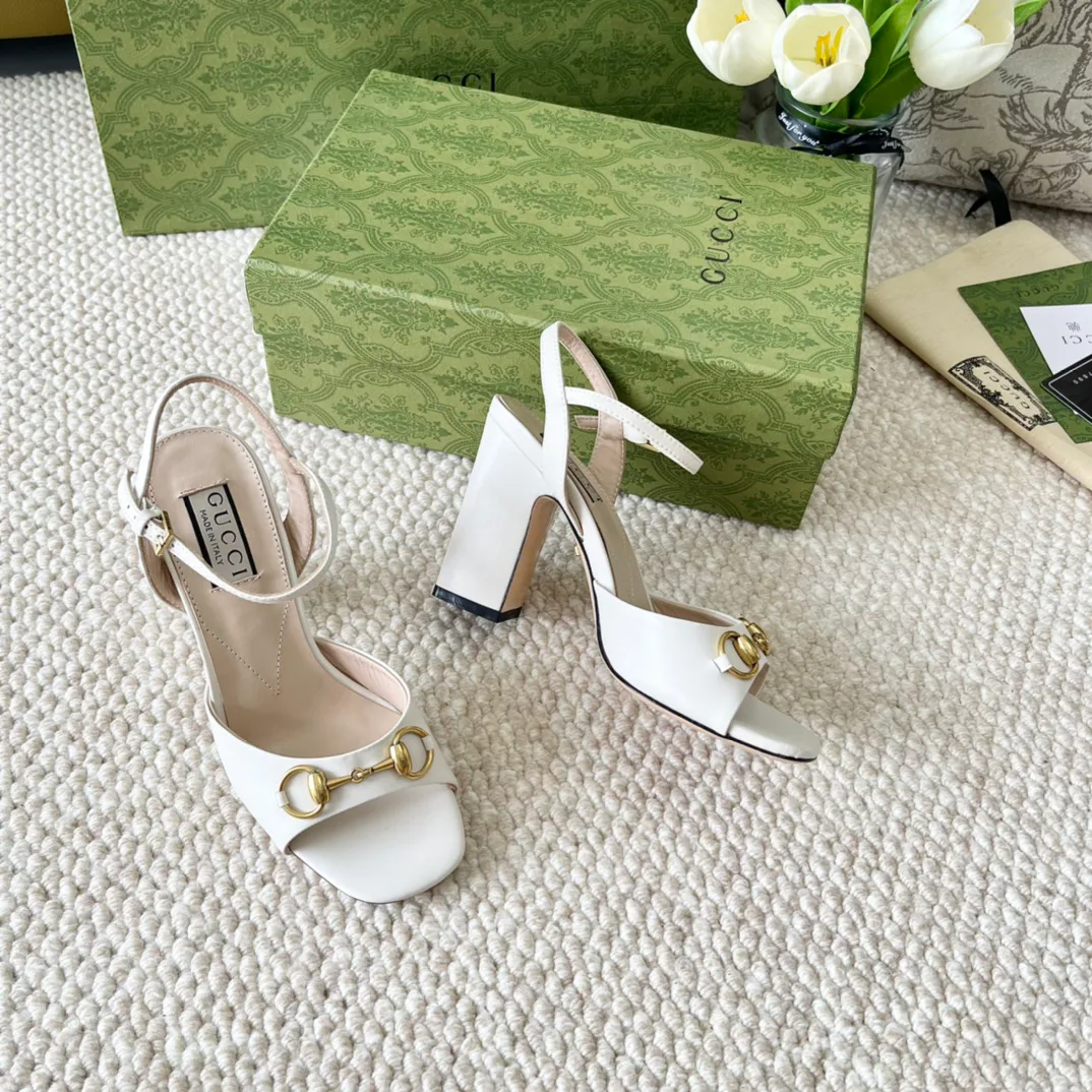 Босоножки Женские Gucci 17614719