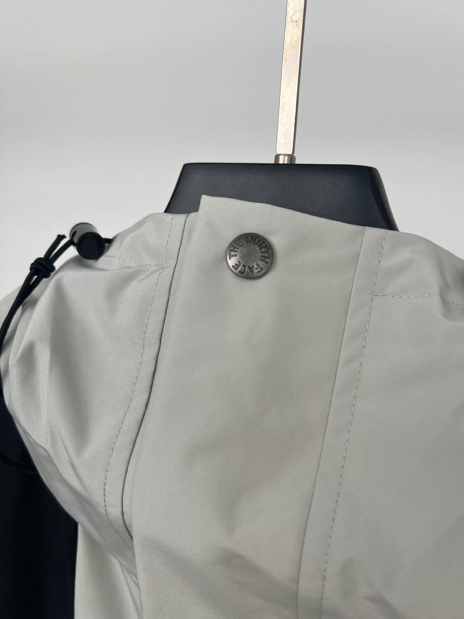 Куртки И Пуховики Женские The North Face 18416109