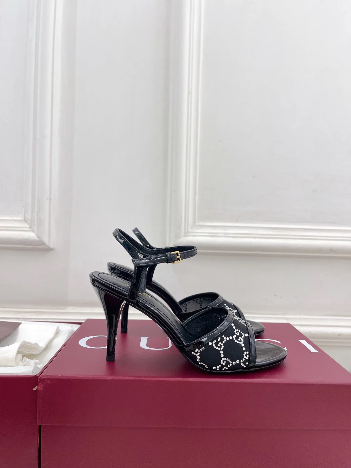 Босоножки Женские Gucci 13085034