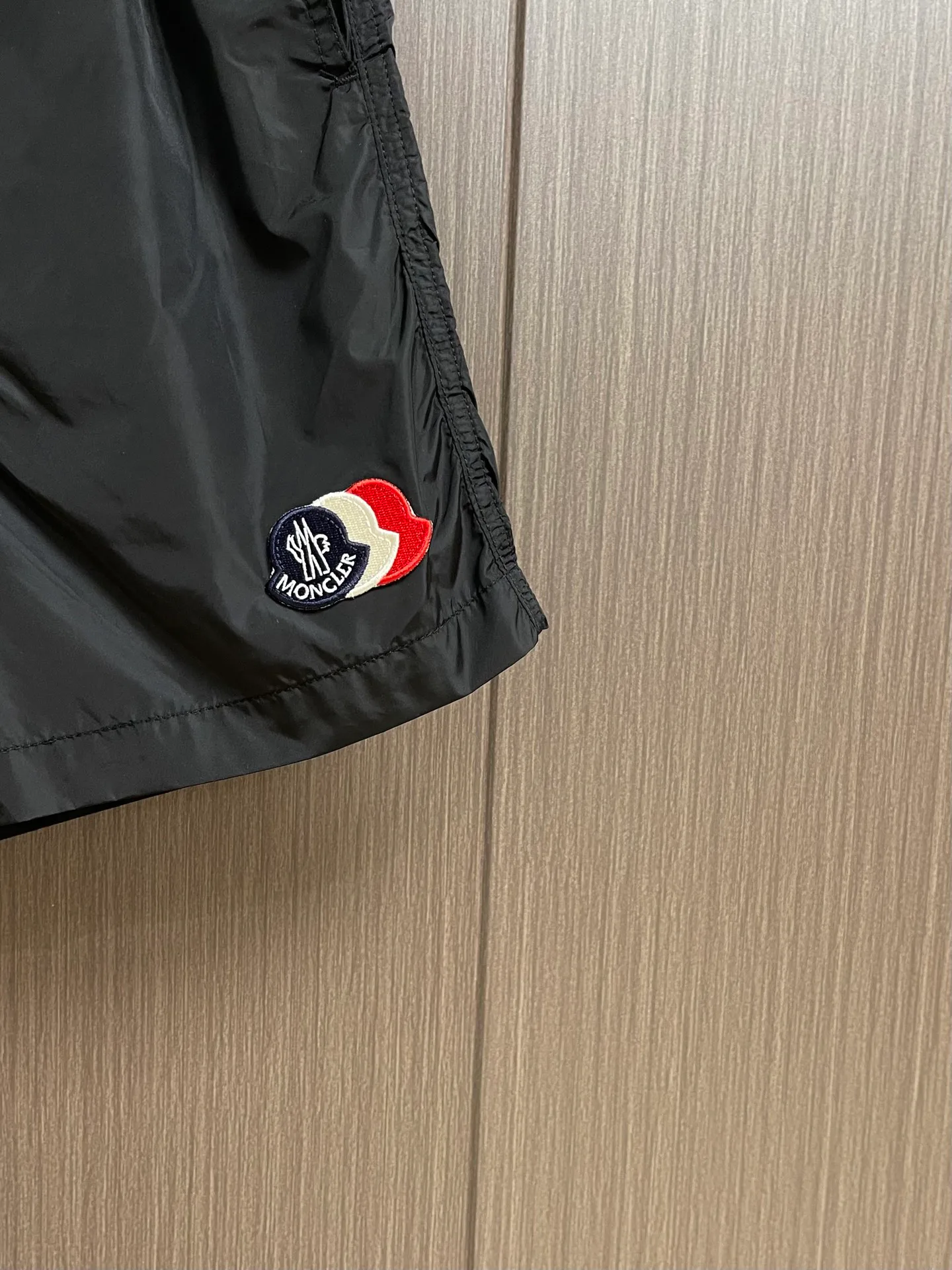 Шорты Женские Moncler 18191300