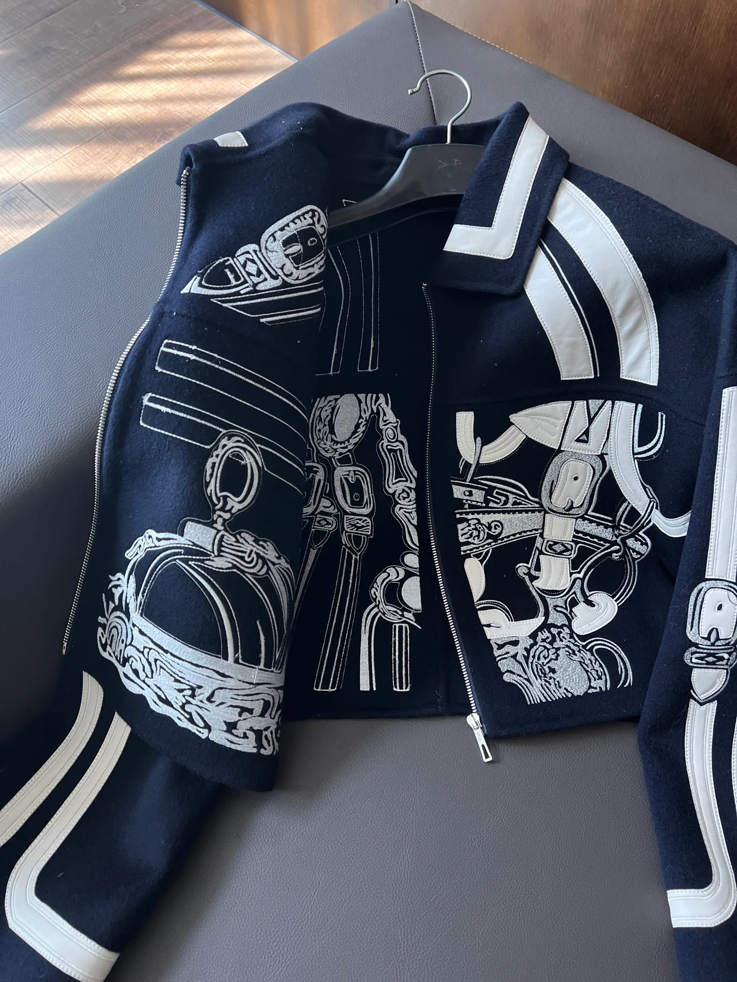 Куртки И Пуховики Женские Hermes 18376271
