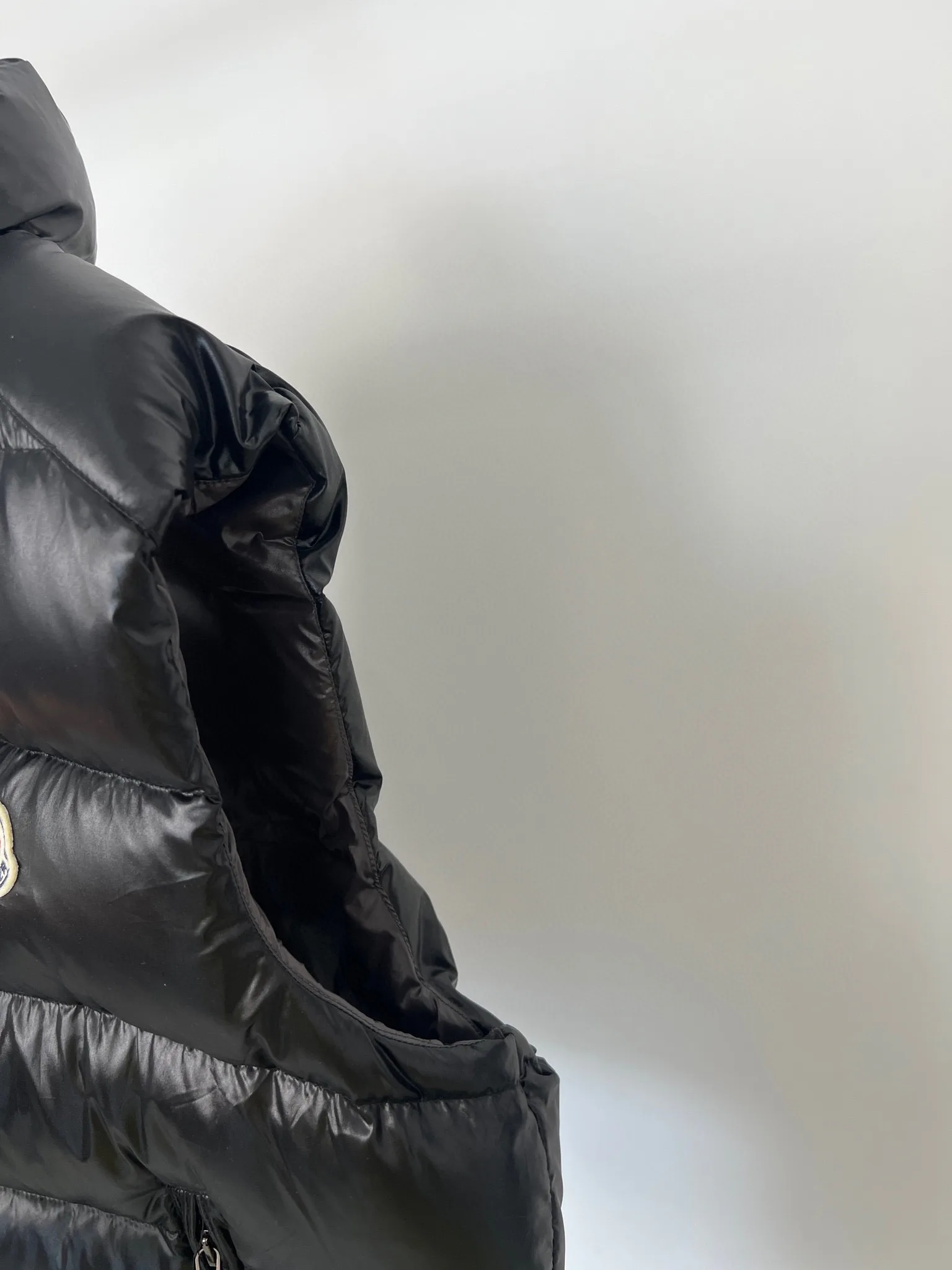 Жилеты Женские Moncler 18415670