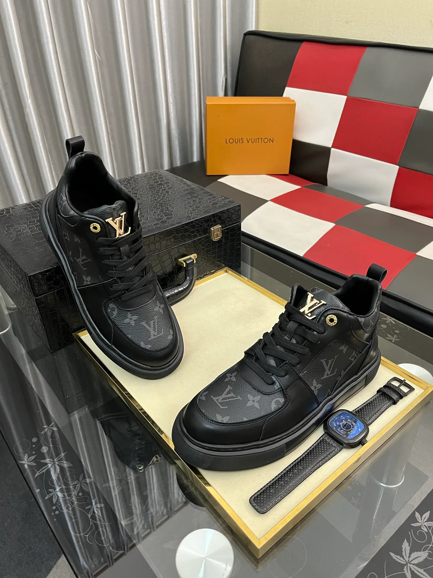 Сникерсы Мужские Louis Vuitton 288080