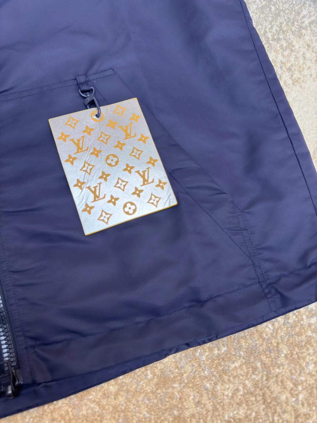 Куртки И Пуховики Мужские Louis Vuitton 118636