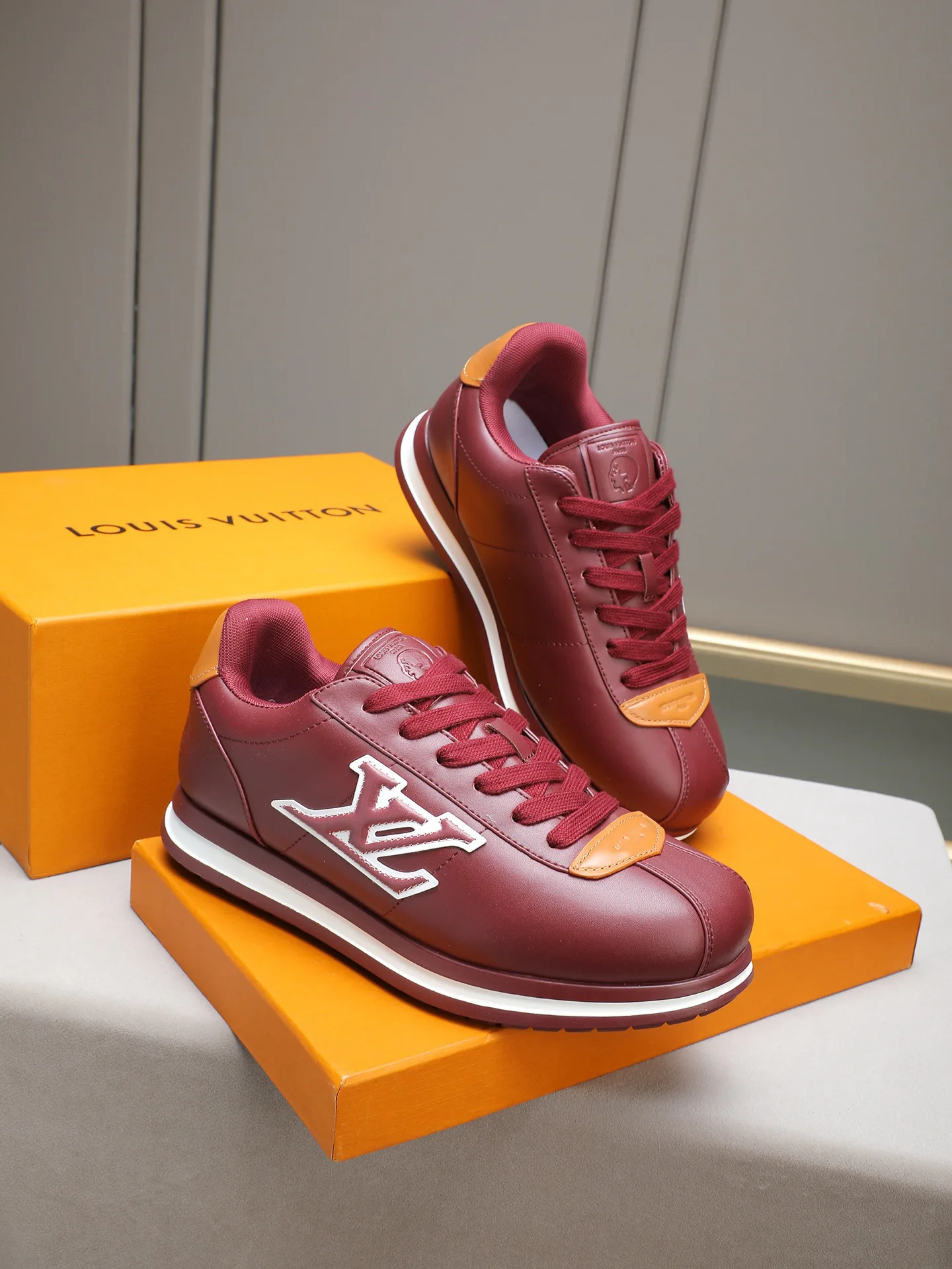 Кроссовки Мужские Louis Vuitton 11490466