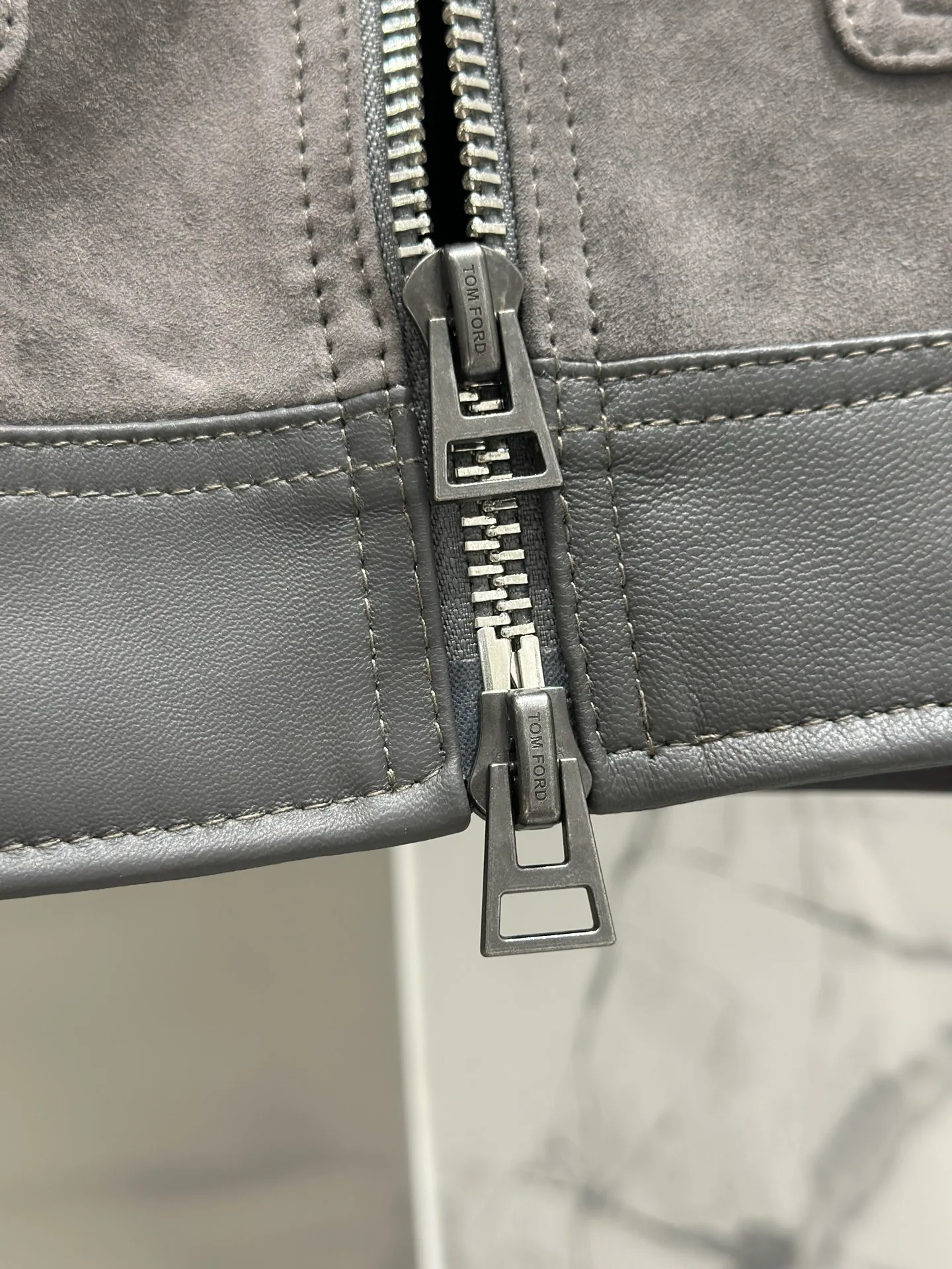 Кожаные Куртки И Дублёнки Мужские Tom Ford 11181088