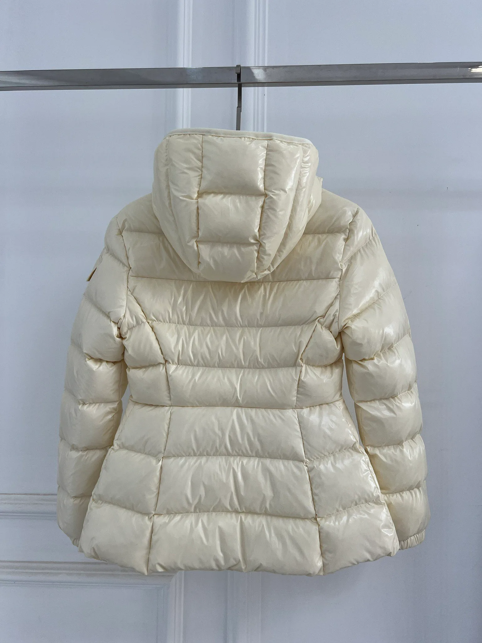 Куртки И Пуховики Женские Moncler 18416193