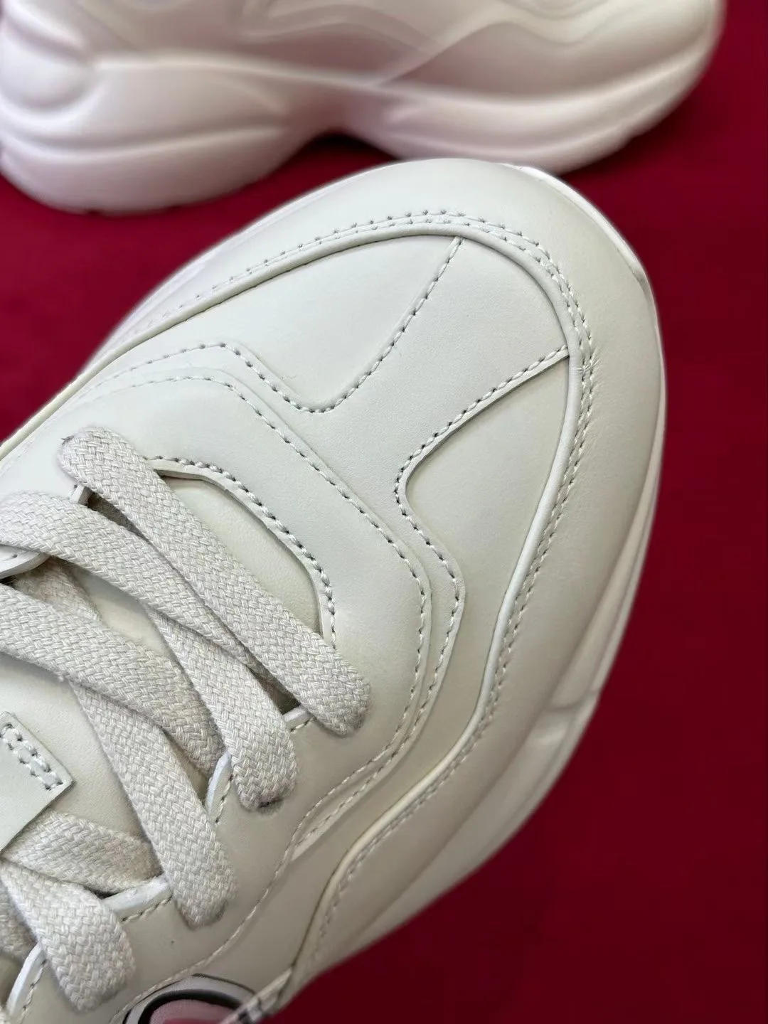 Кроссовки Женские Gucci 13482