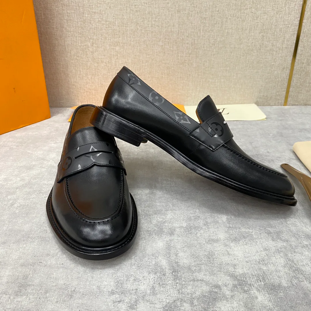 Лоферы И Туфли Мужские Louis Vuitton 18193988