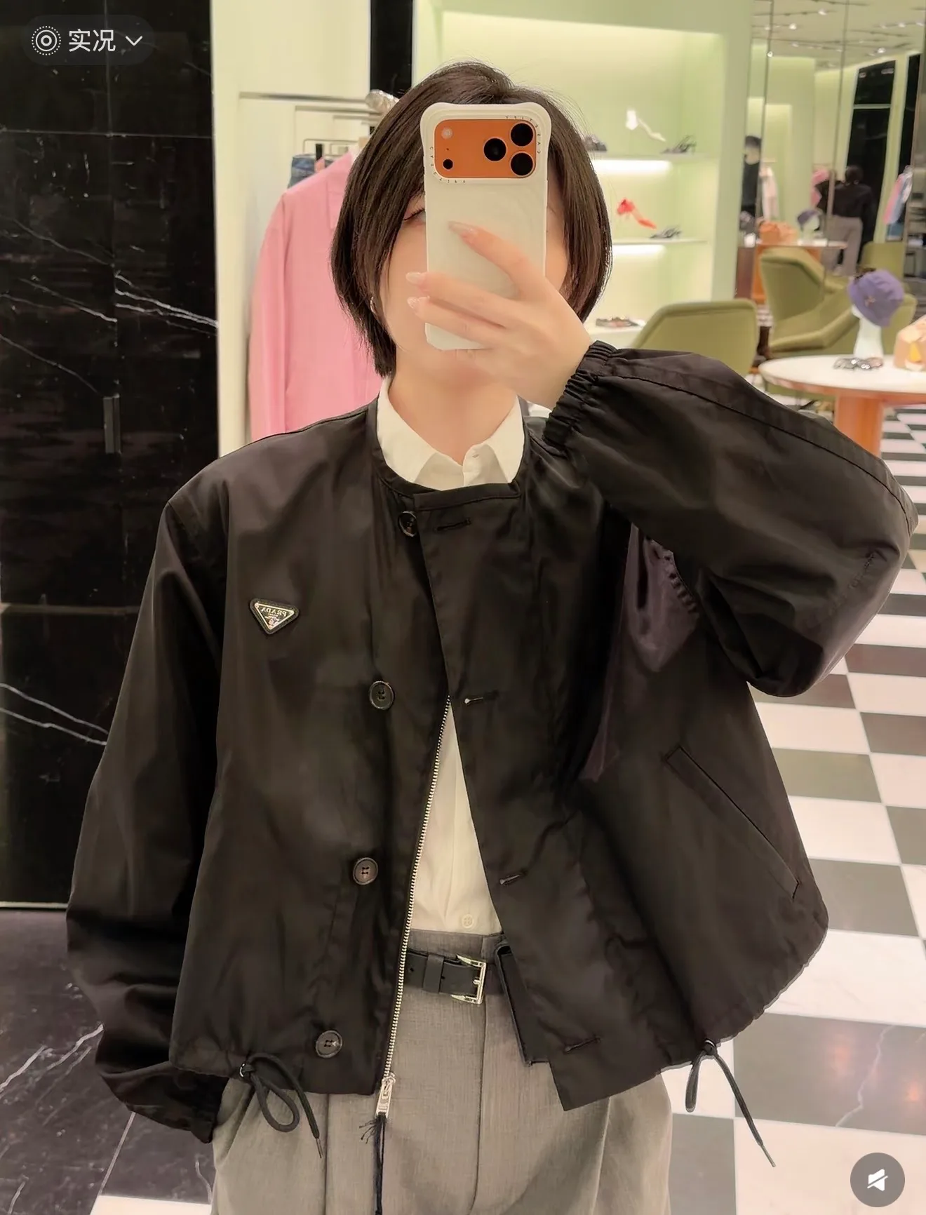 Куртки И Пуховики Женские Prada 17413185
