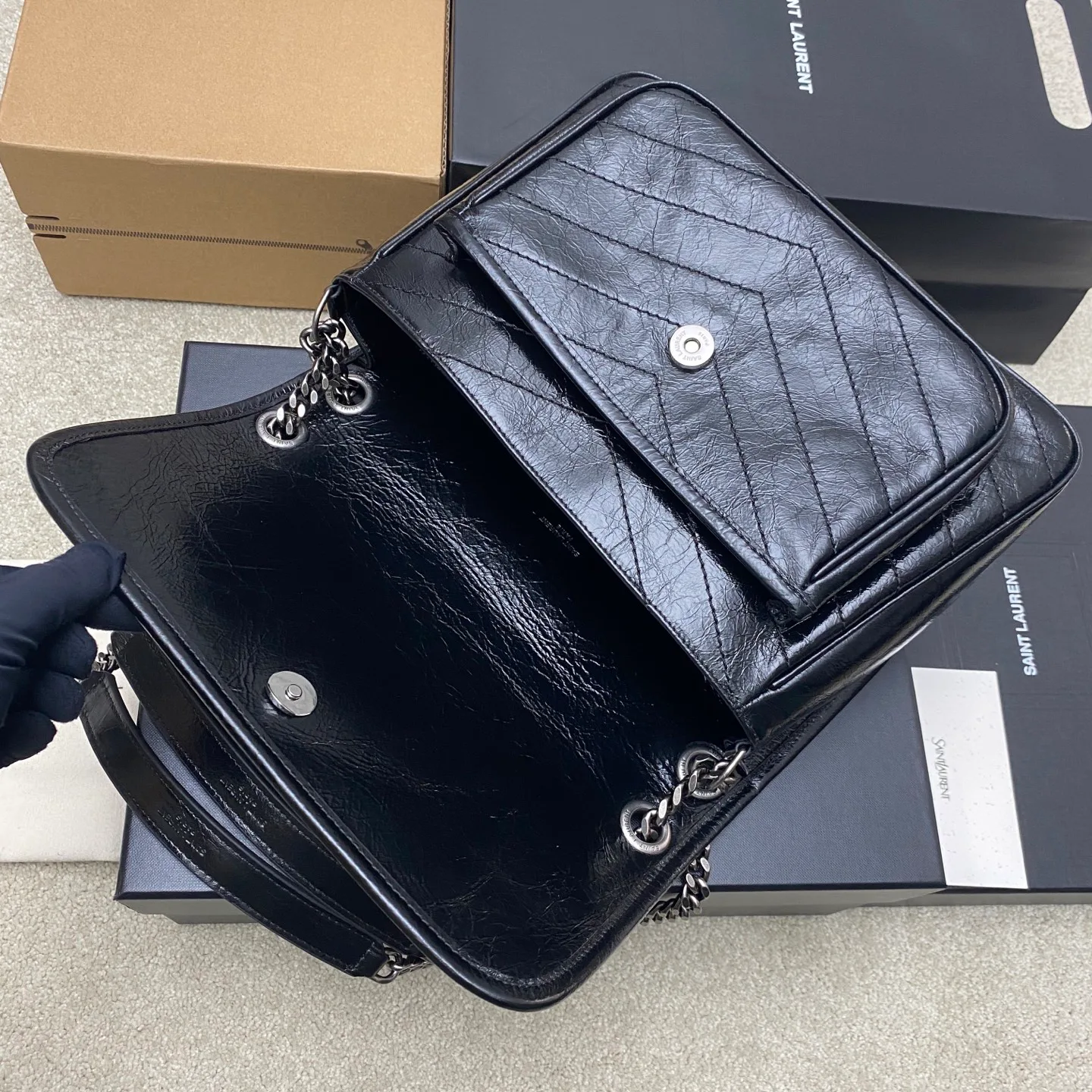 Классические Сумки Женские Saint Laurent 11886310