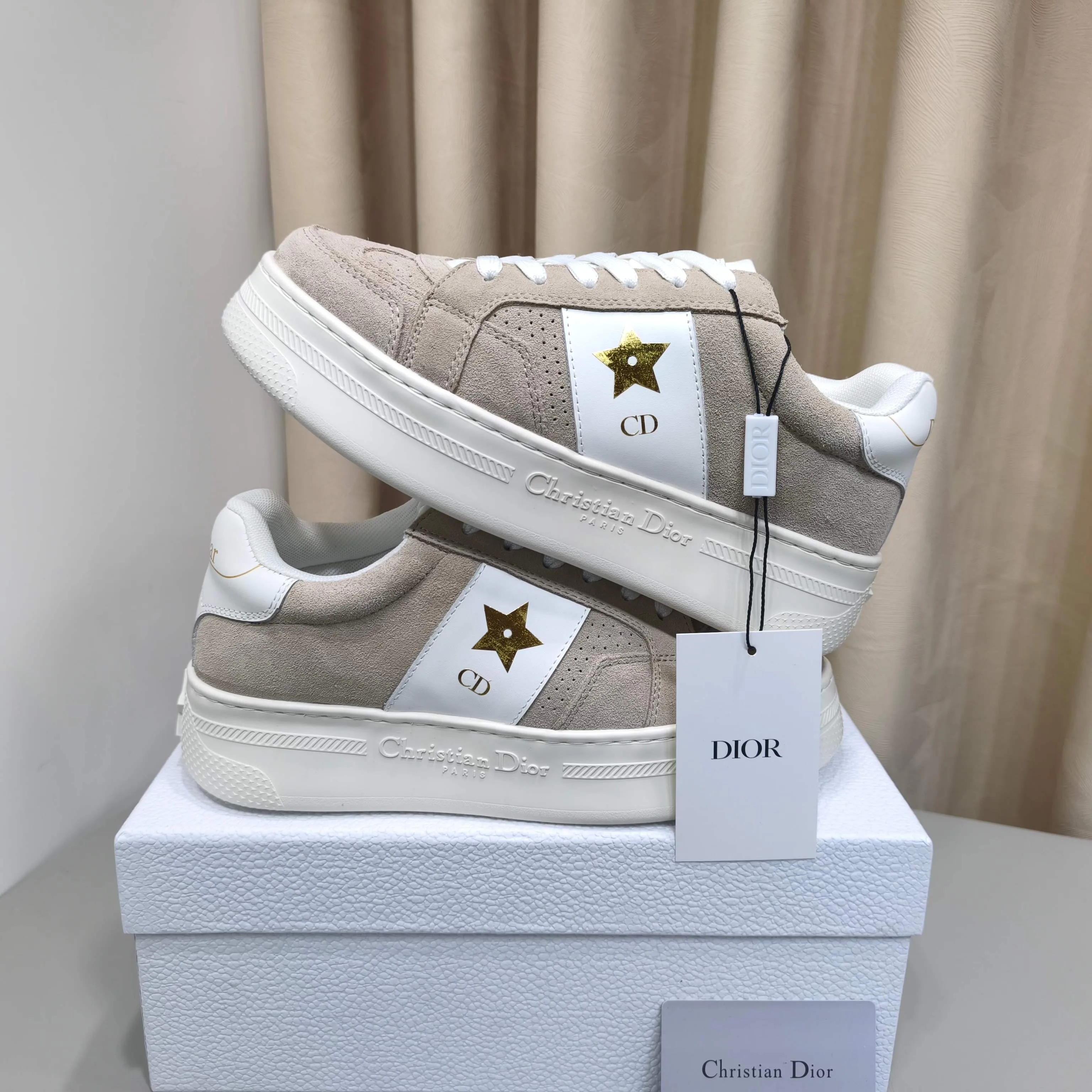 Кроссовки Женские Christian Dior 17988727