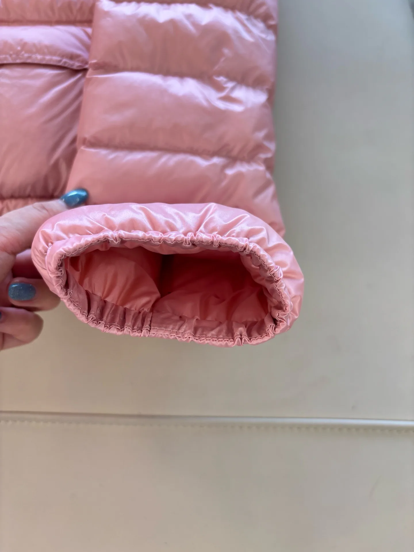 Куртки И Пуховики Женские Moncler 17973764