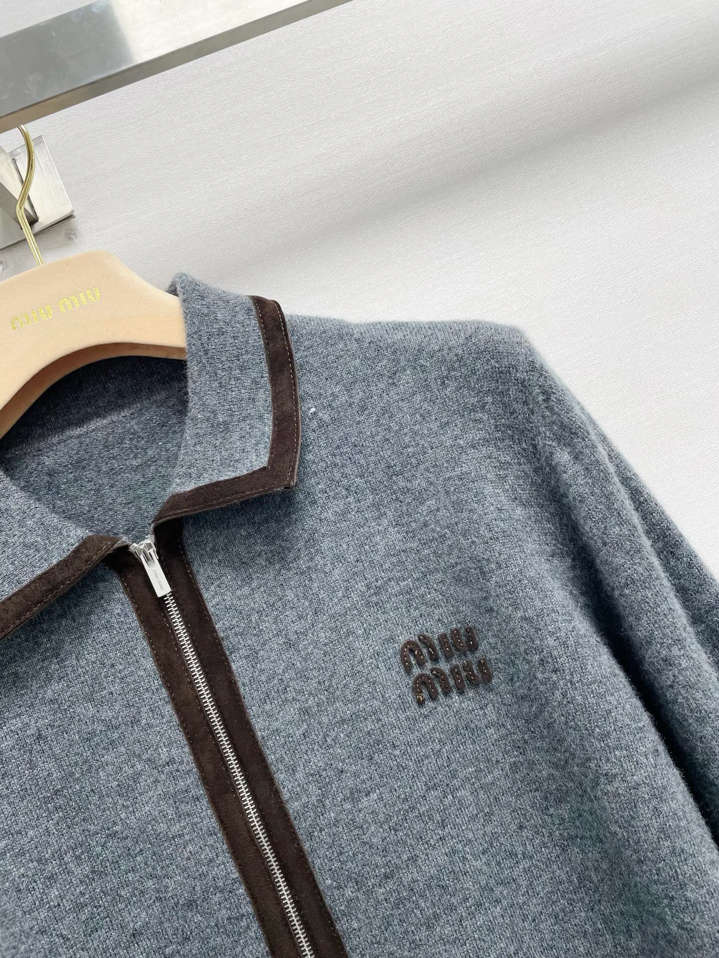 Джемперы И Свитеры Женские Miu Miu 17959150