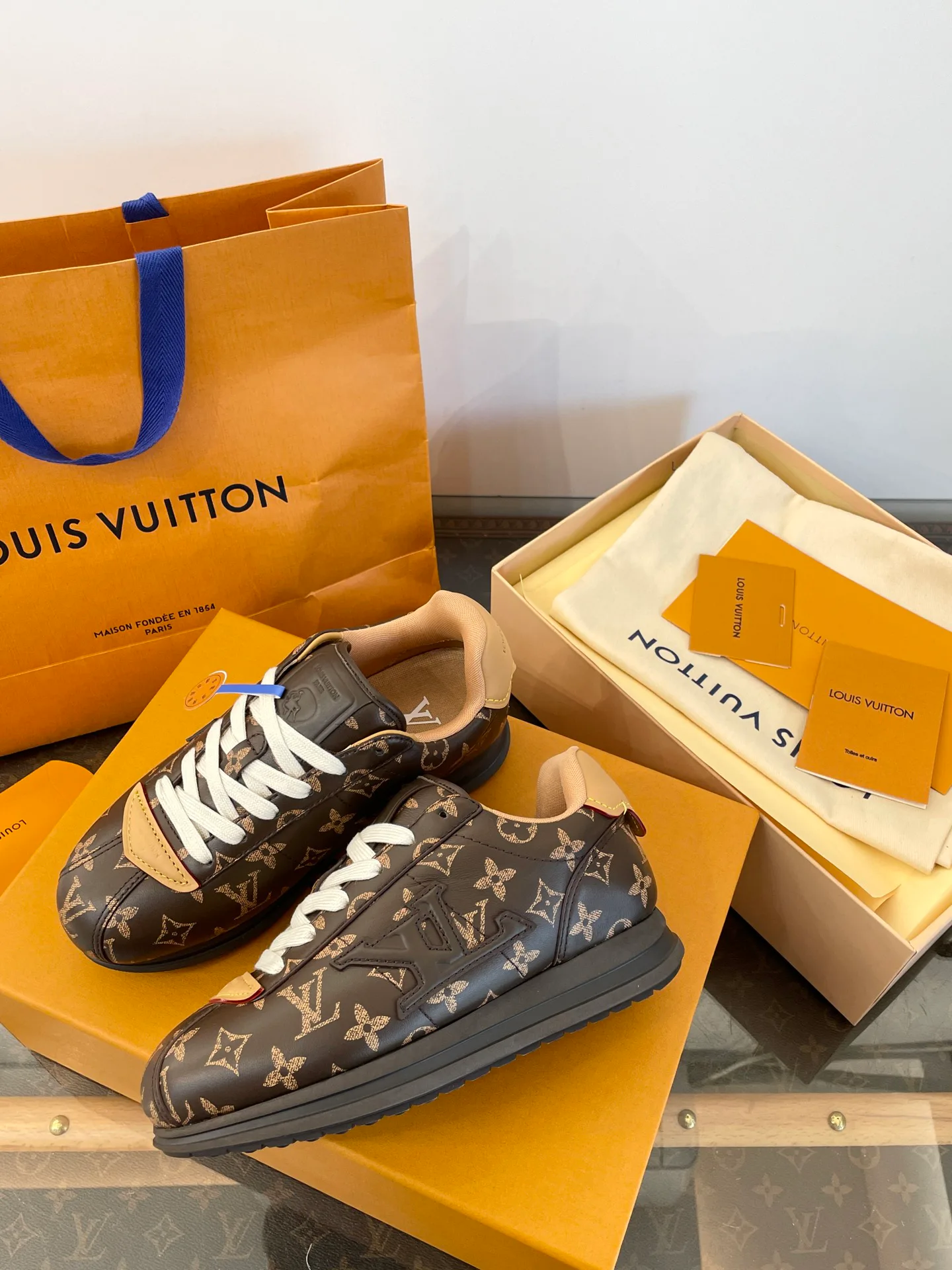 Кроссовки Женские Louis Vuitton 583316