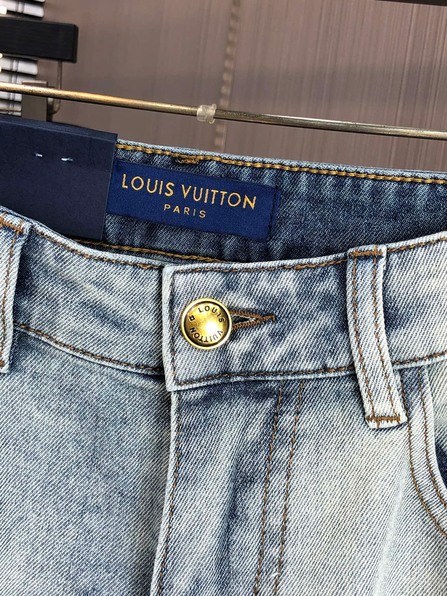 Джинсы Женские Louis Vuitton 10186822