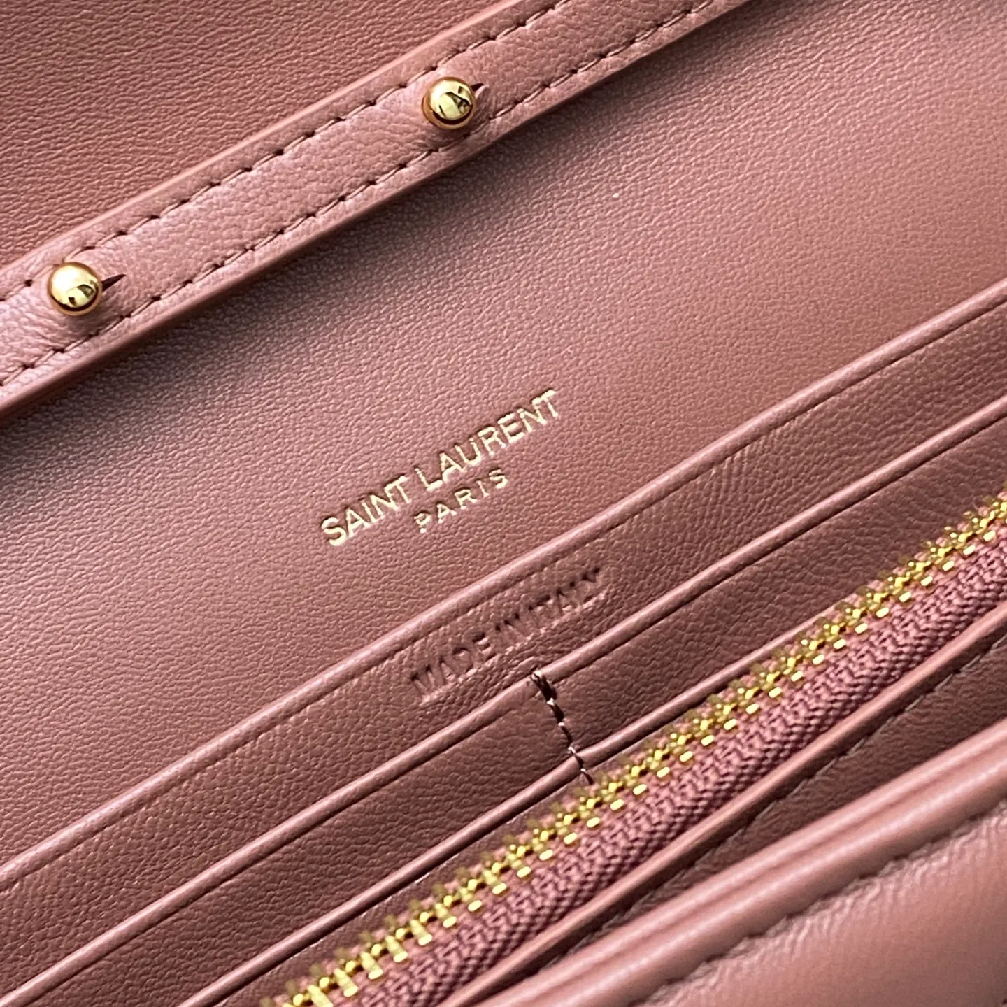 Классические Сумки Женские Saint Laurent 10000432
