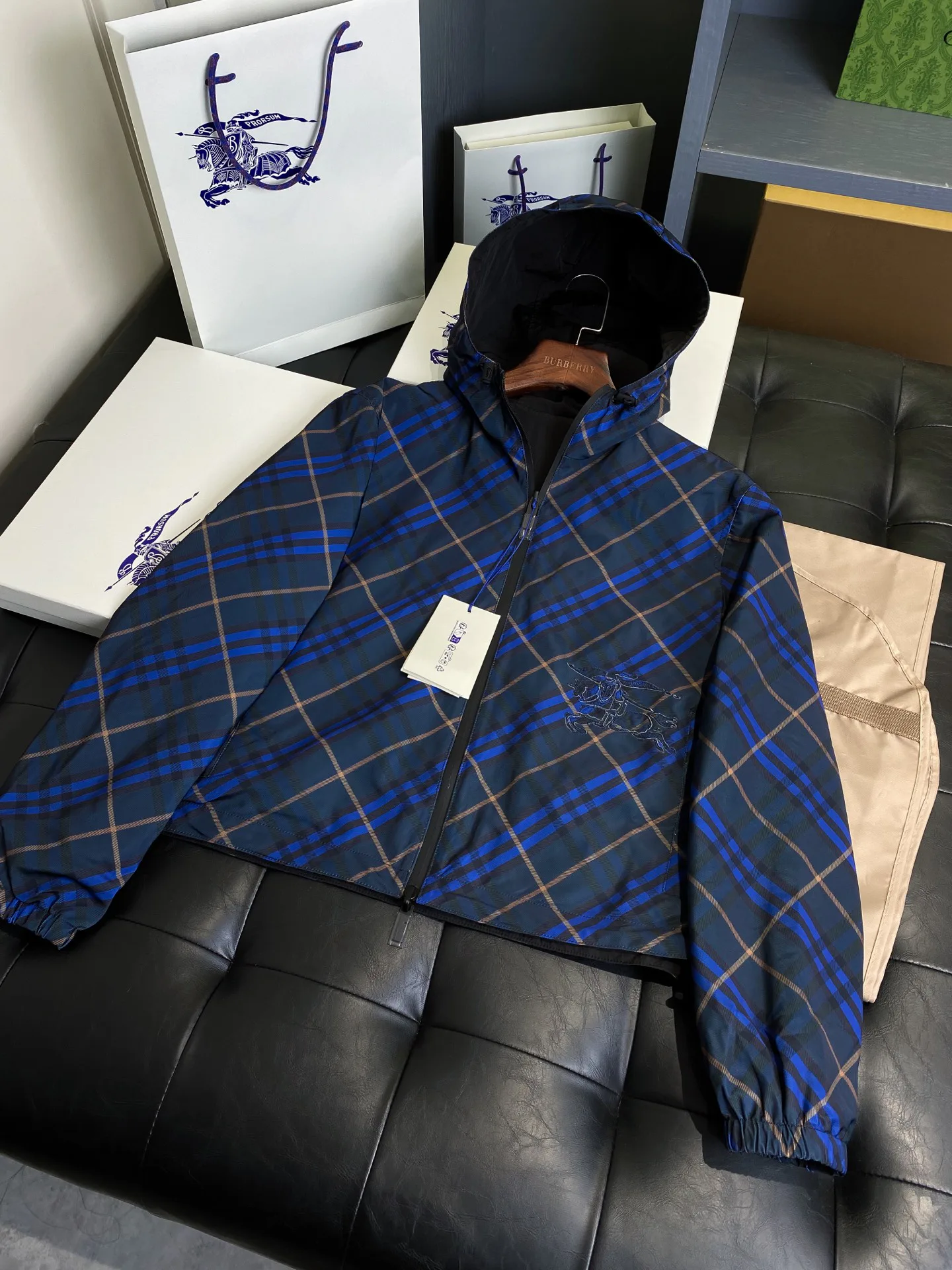 Куртки И Пуховики Мужские Burberry 13432996