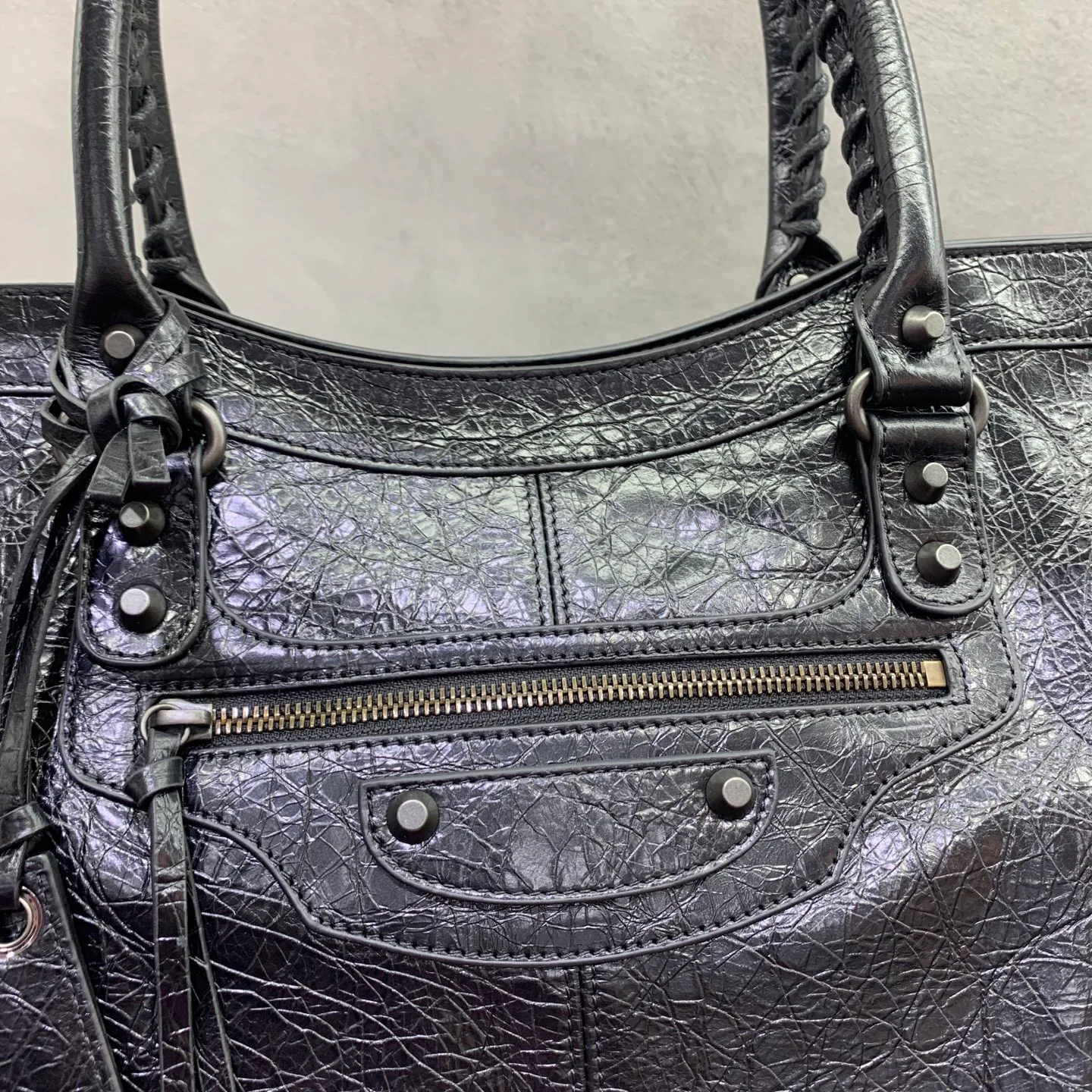 Классические Сумки Женские Balenciaga 18136376
