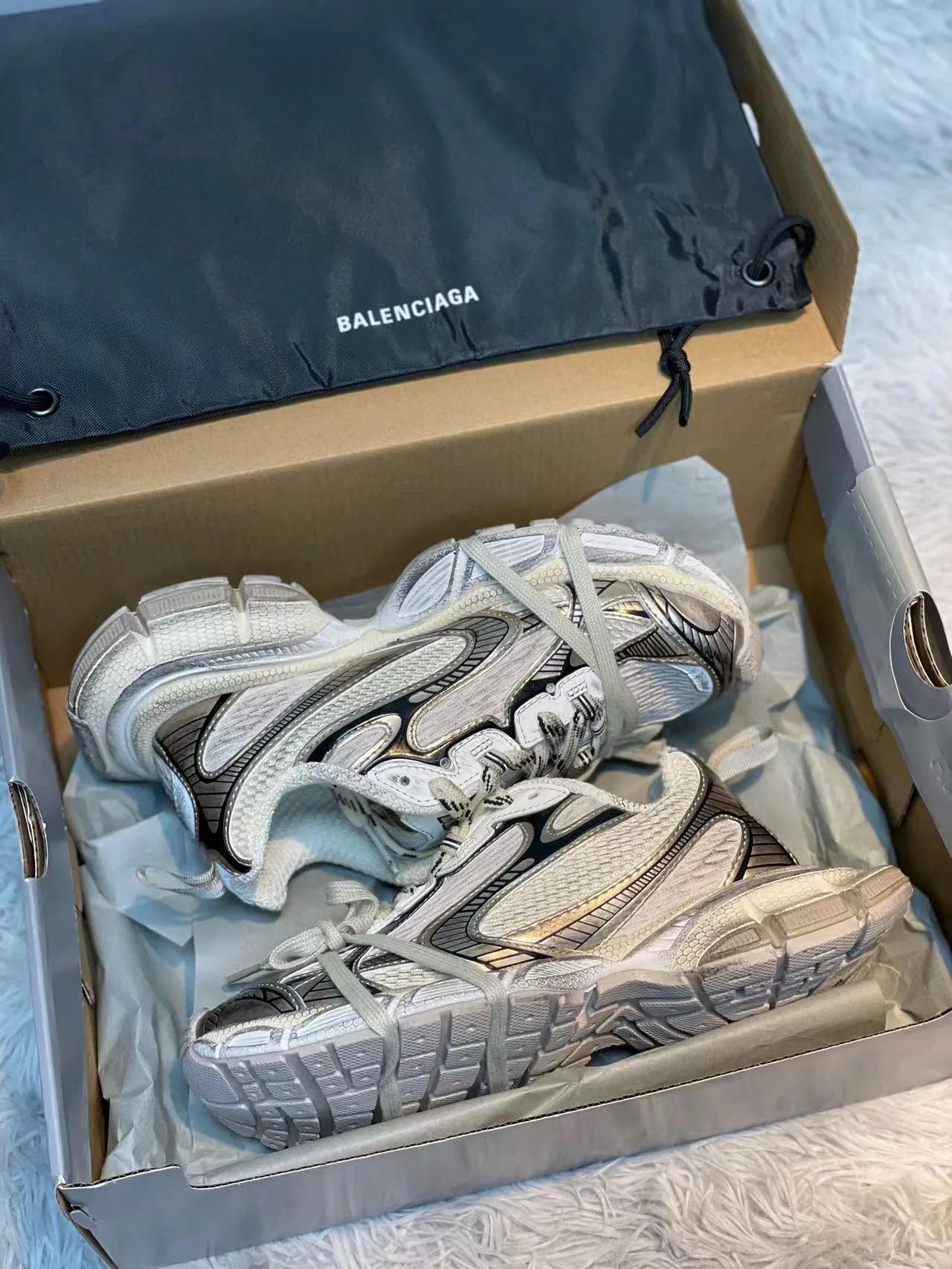 Кроссовки Женские Balenciaga 11567701