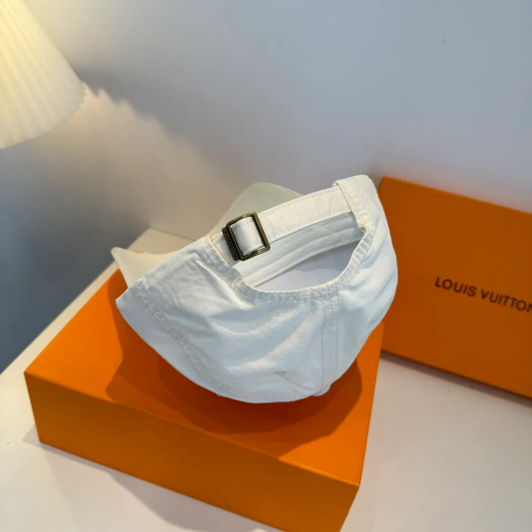 Головные Уборы Louis Vuitton 11469009