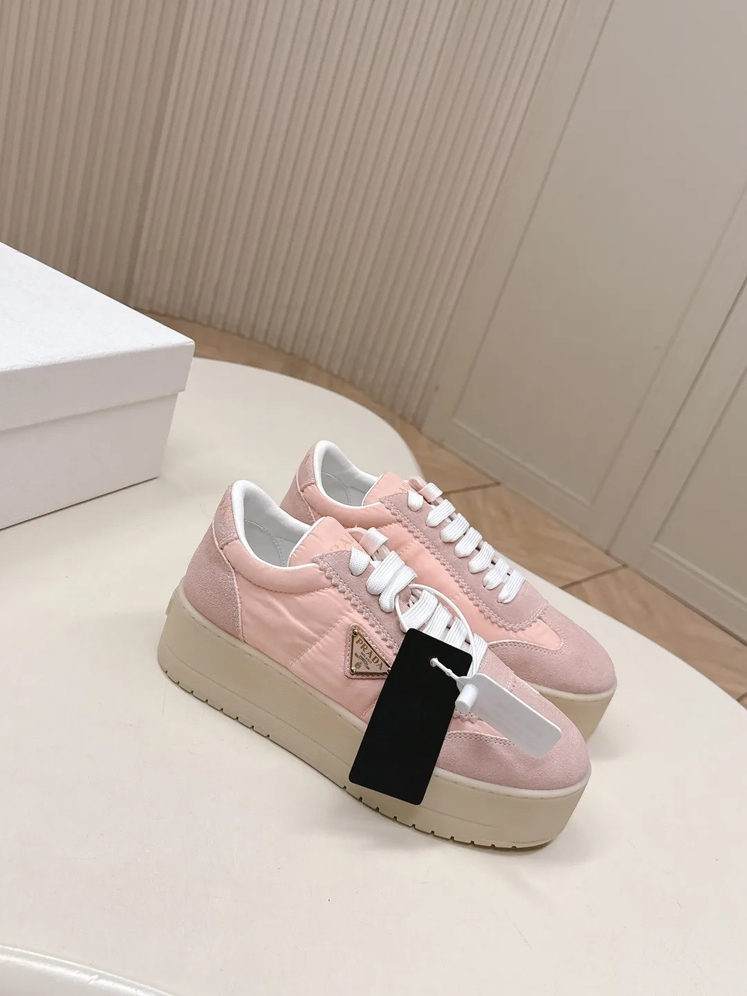 Кроссовки Женские Prada 11594935