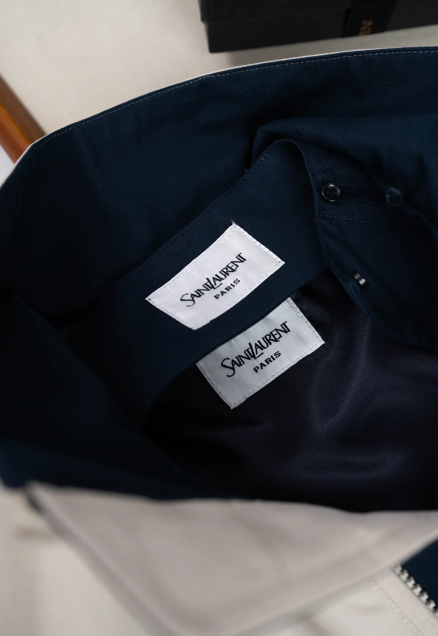 Куртки И Пуховики Женские Saint Laurent 18256745