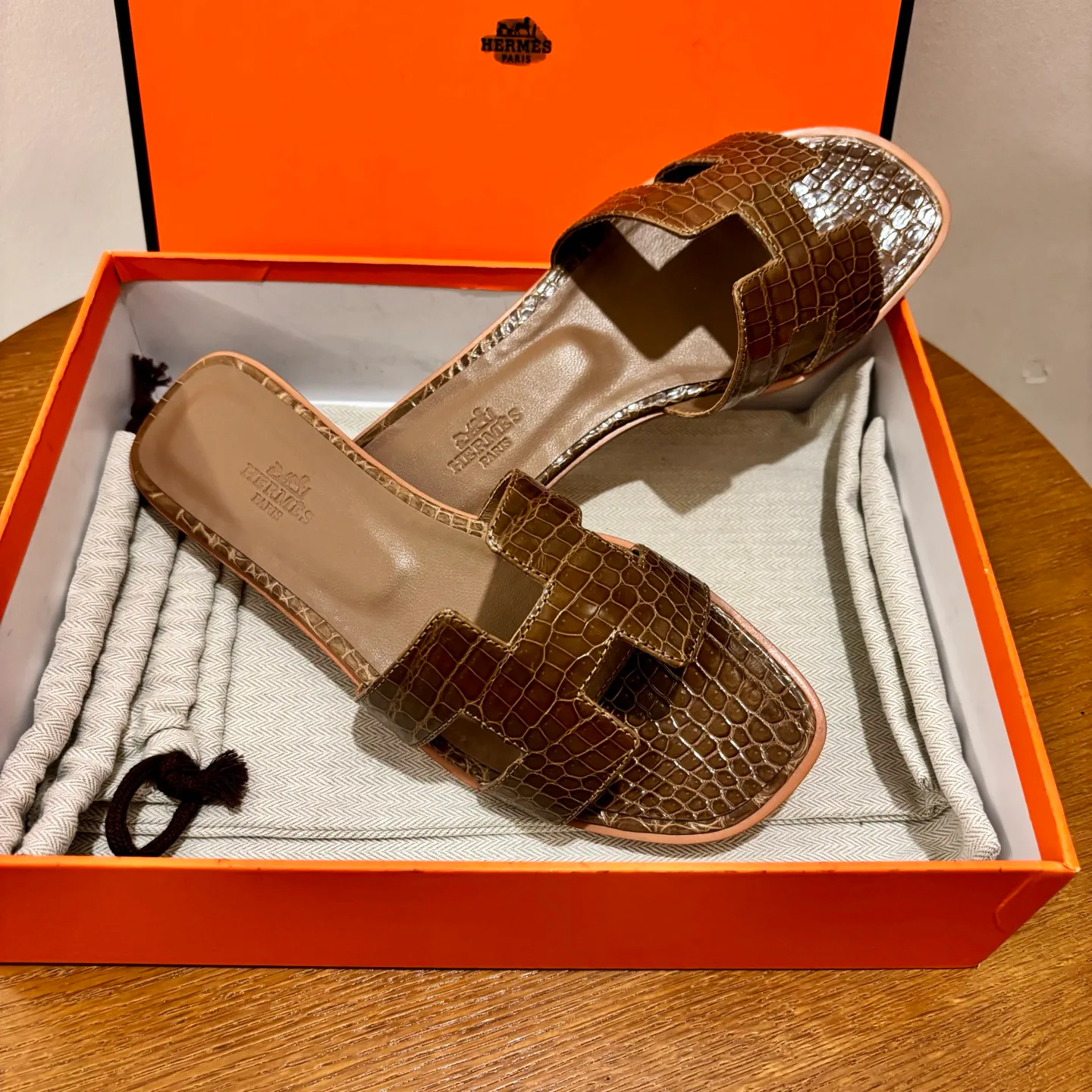 Шлепанцы Женские Hermes 4504002