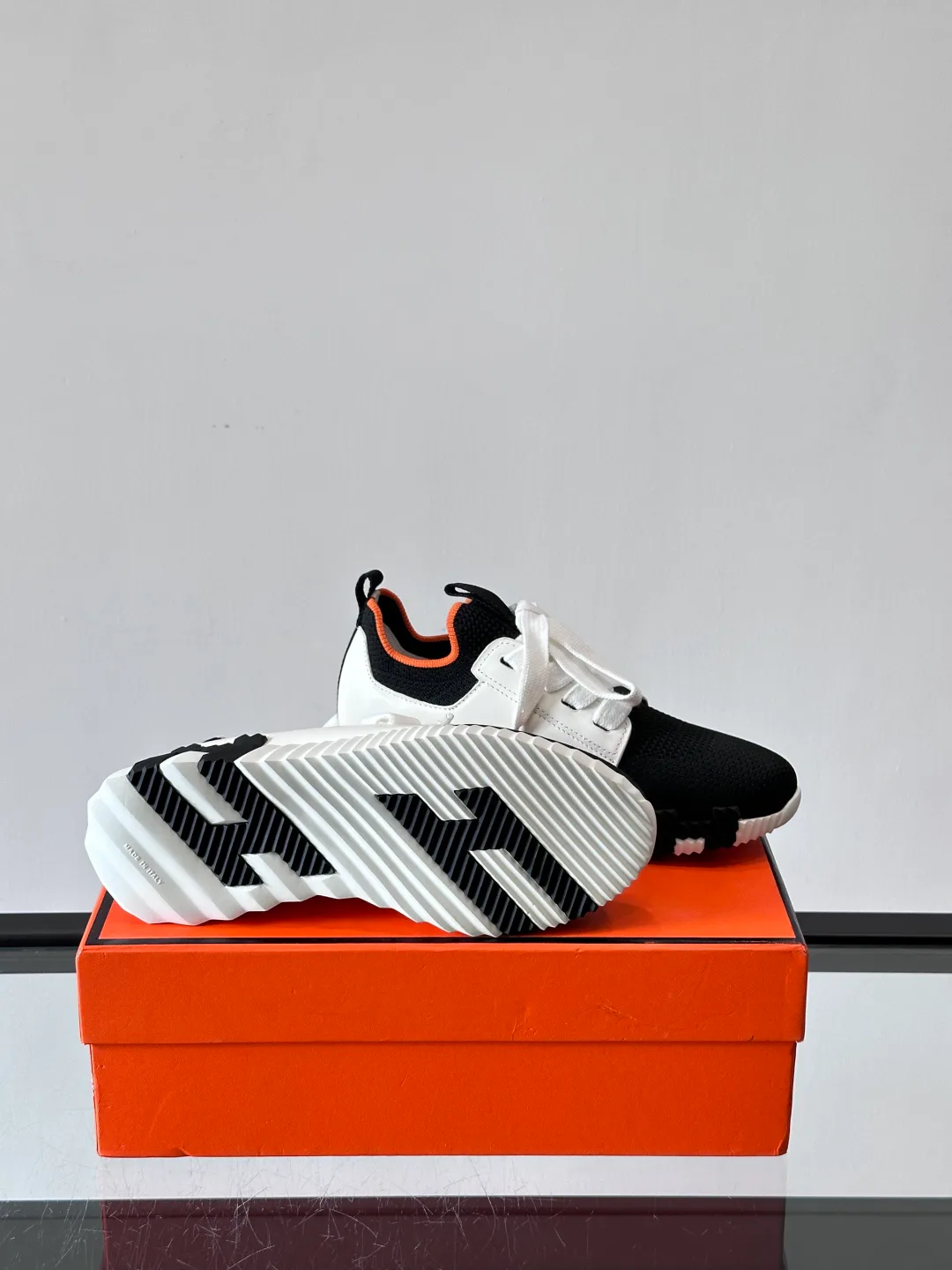 Кроссовки Женские Hermes 77597