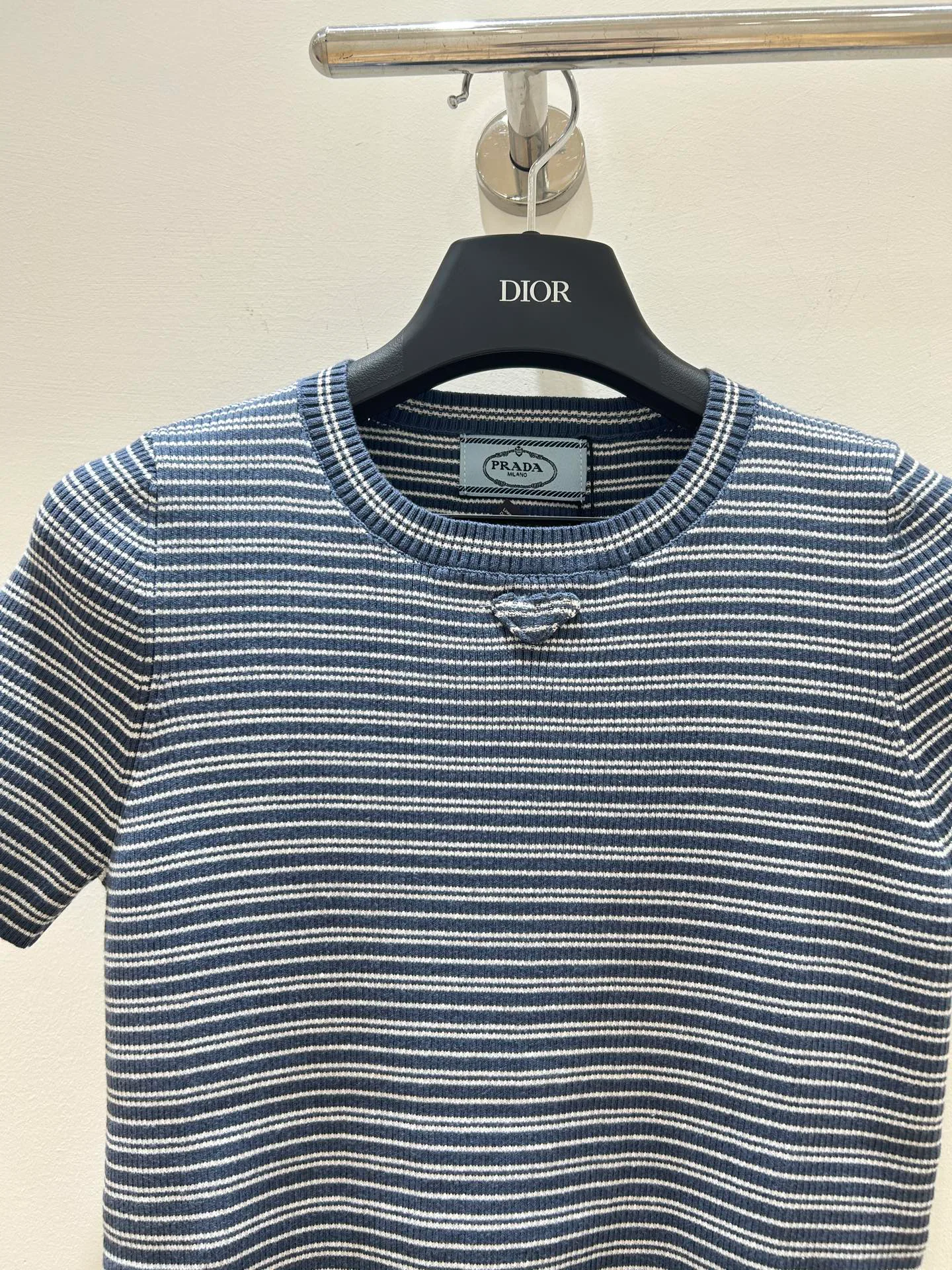 Футболки Женские Prada 11700790