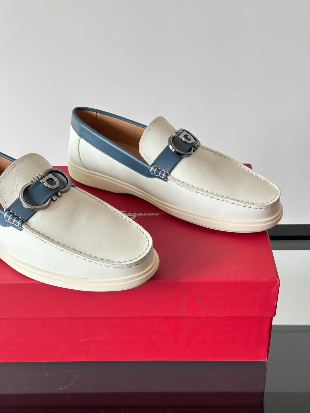 Мокасины Мужские Salvatore Ferragamo 23886