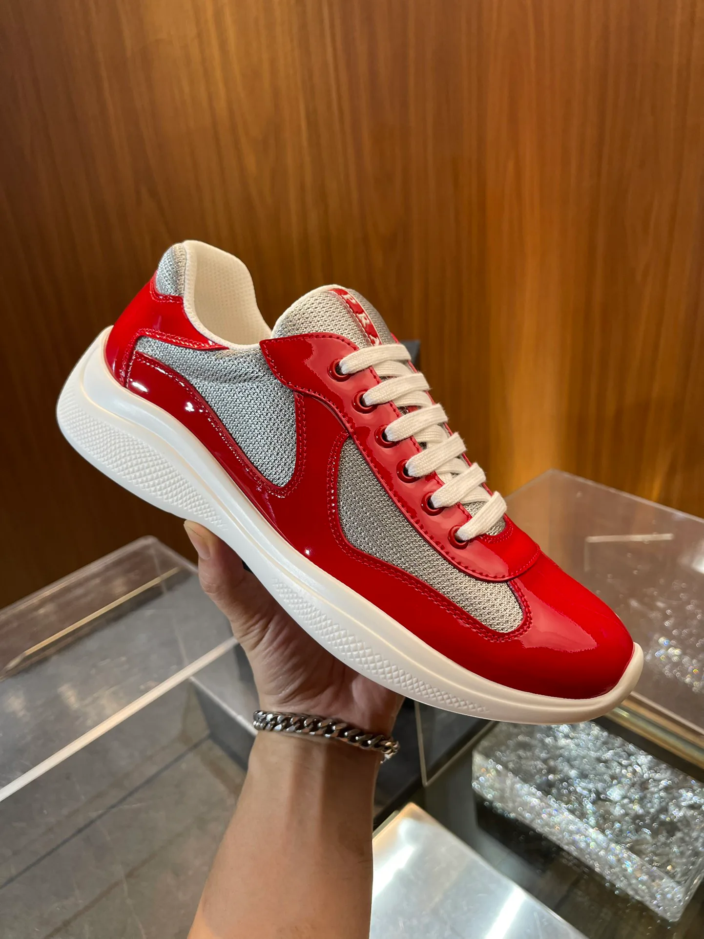 Кроссовки Женские Prada 161050