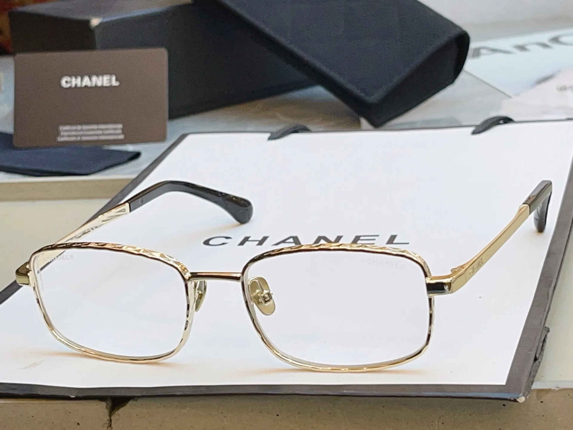 Очки Chanel 17428231