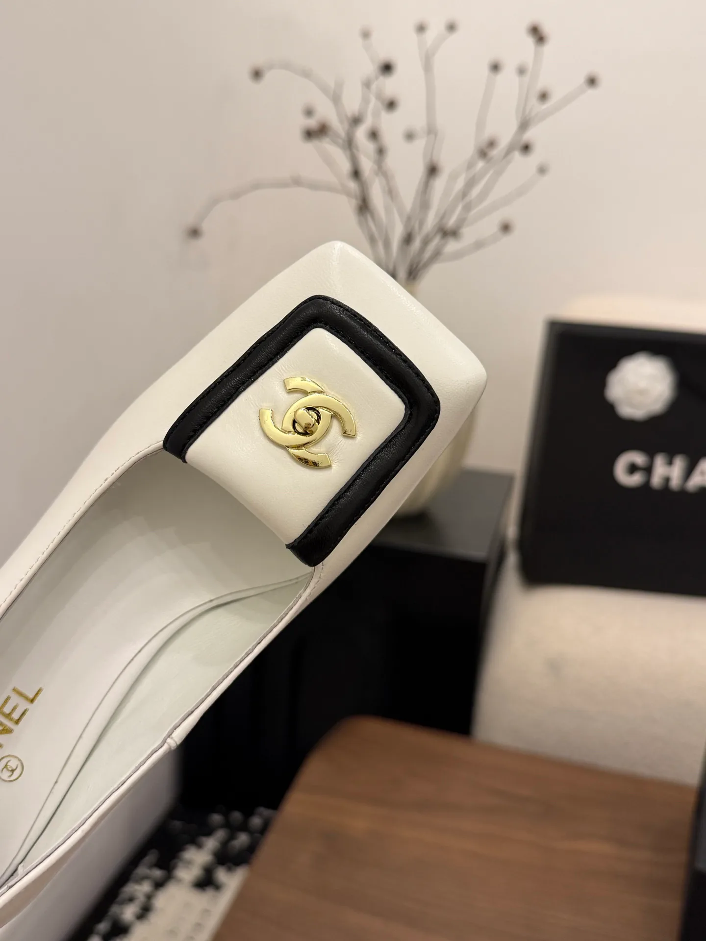 Туфли Женские Chanel 13444965