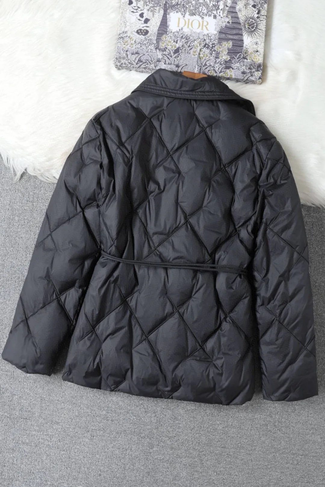Куртки И Пуховики Женские Christian Dior 6010379