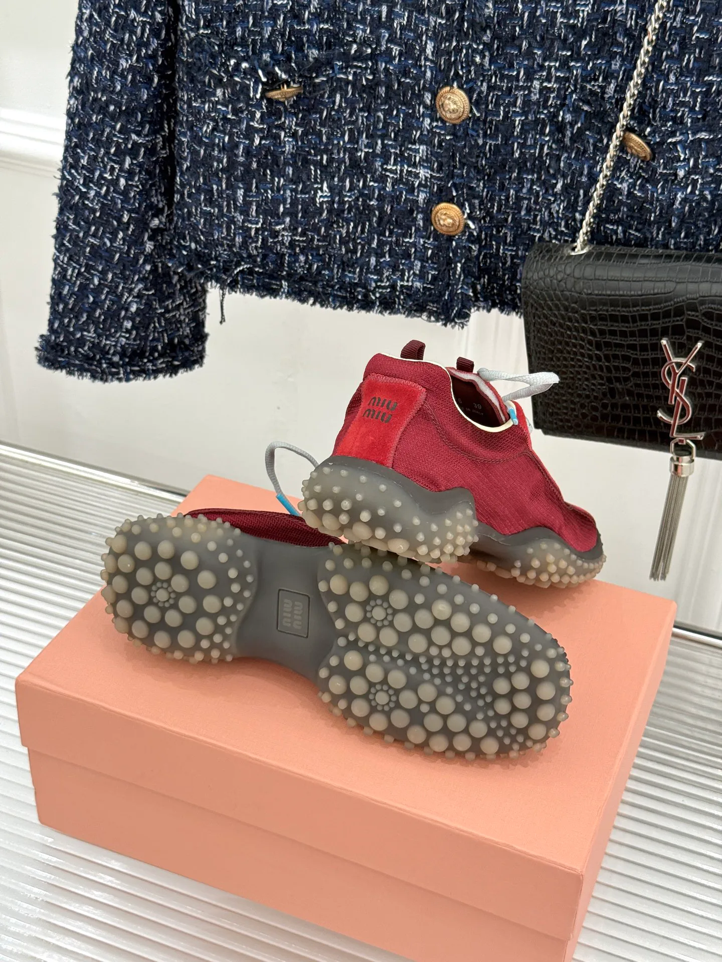 Кроссовки Женские Miu Miu 17597002